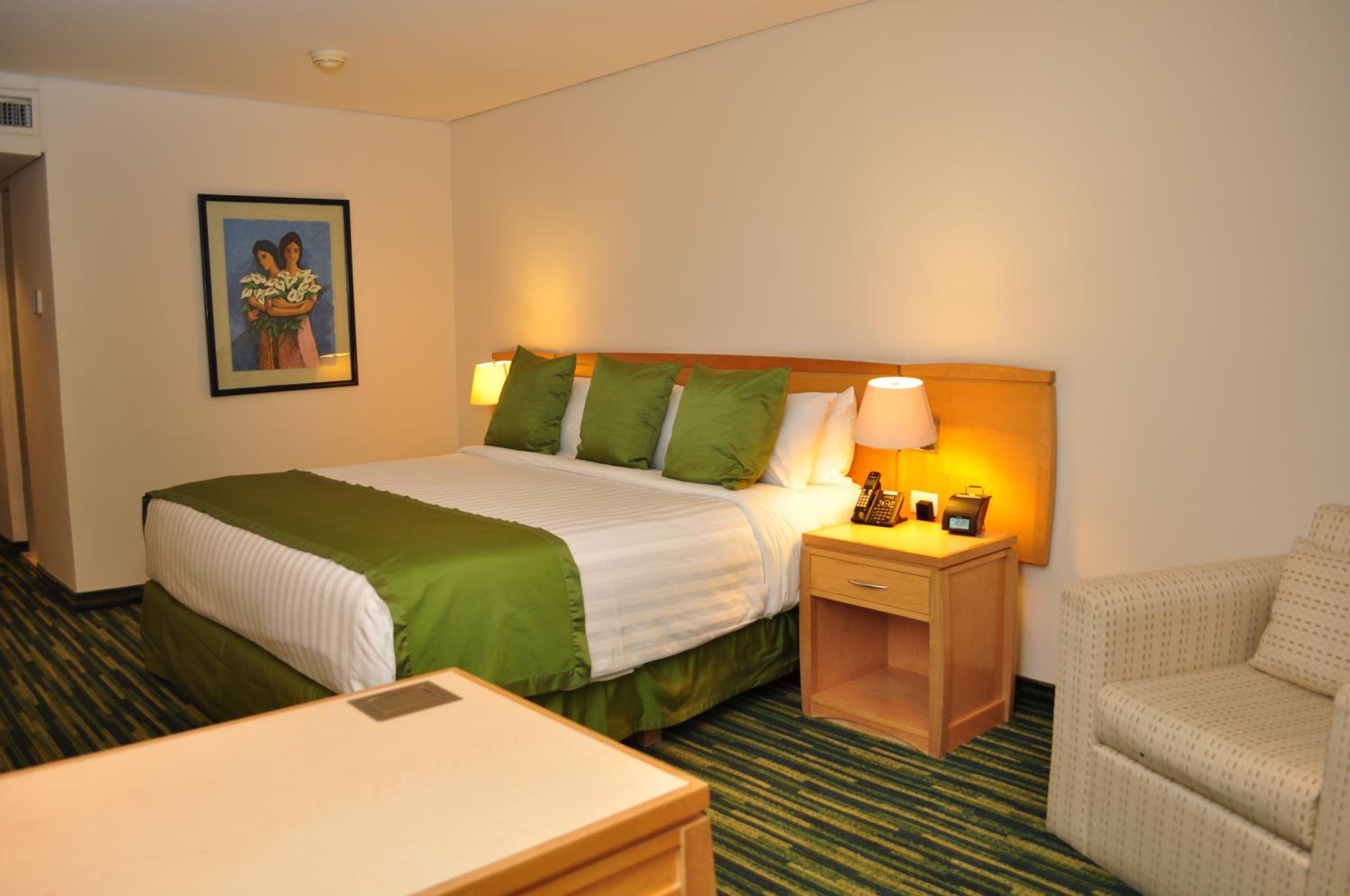 Executive Room with Two Double Beds photo 1
