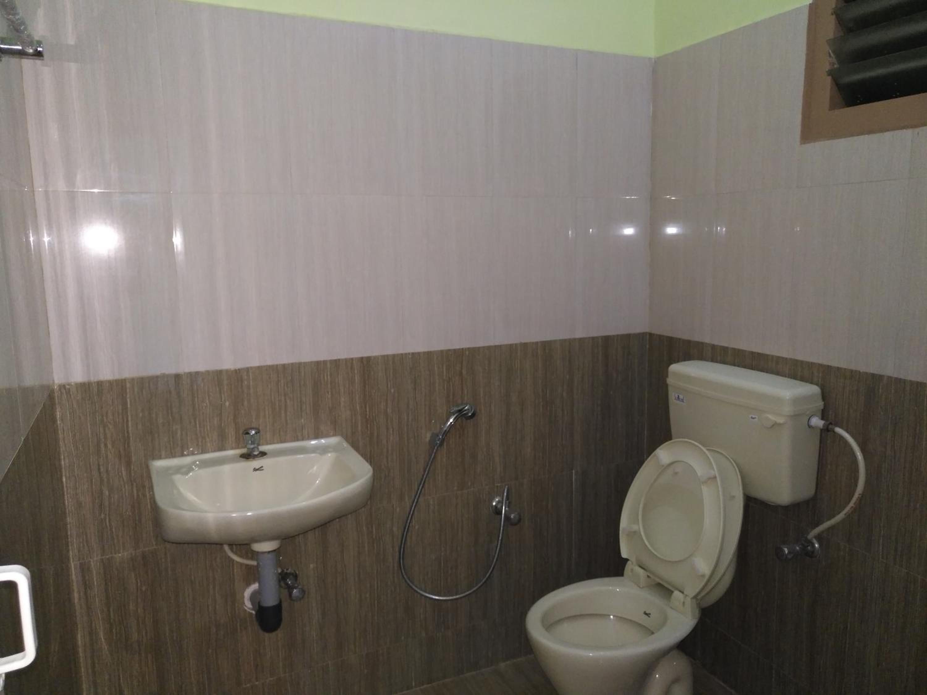 Family Room with Bathroom - Photo 5