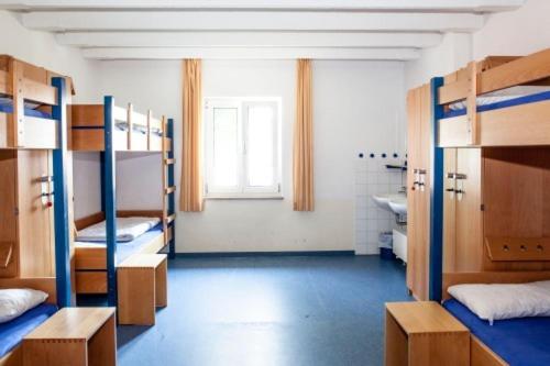 Single Bed in 4-Bed Dormitory Room photo 1