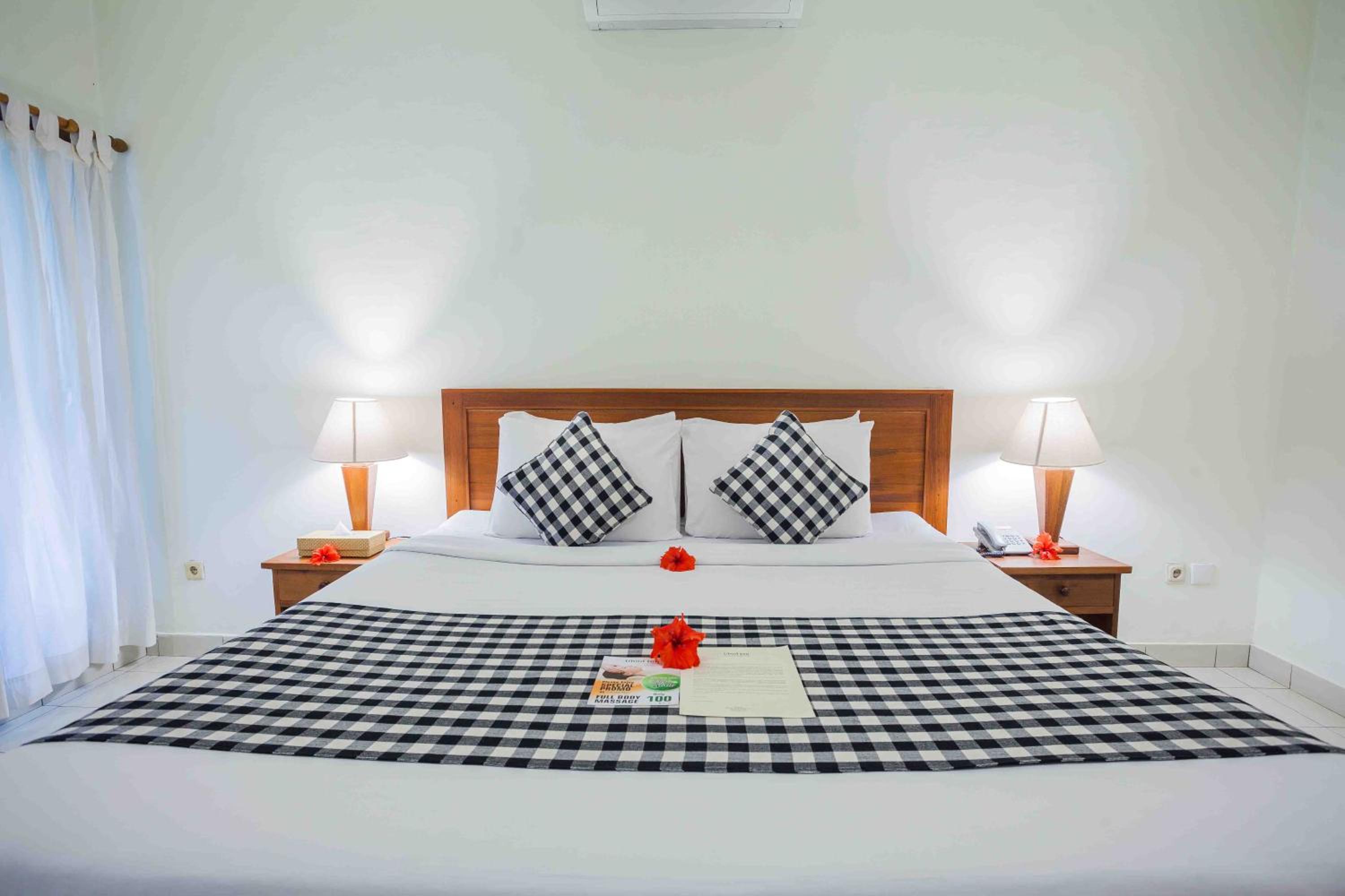 Standard Double or Twin Room - Photo 12