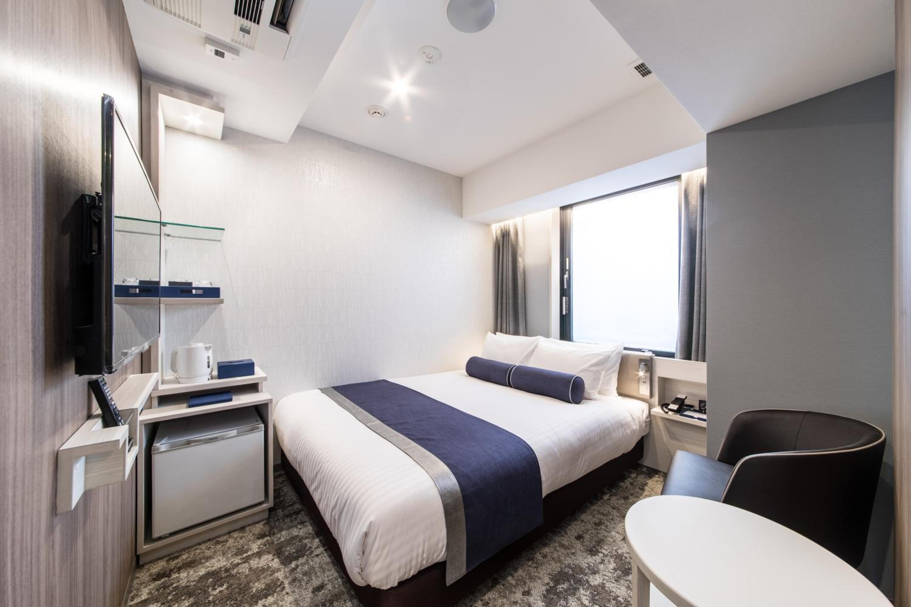 Double Room - Electronic Cigarettes