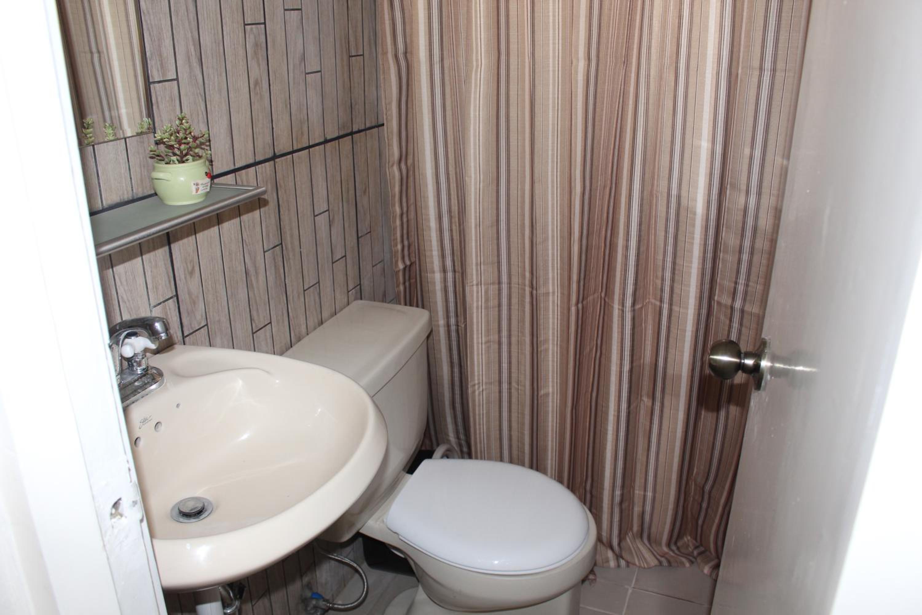 Three-Bedroom Apartment - Photo 28