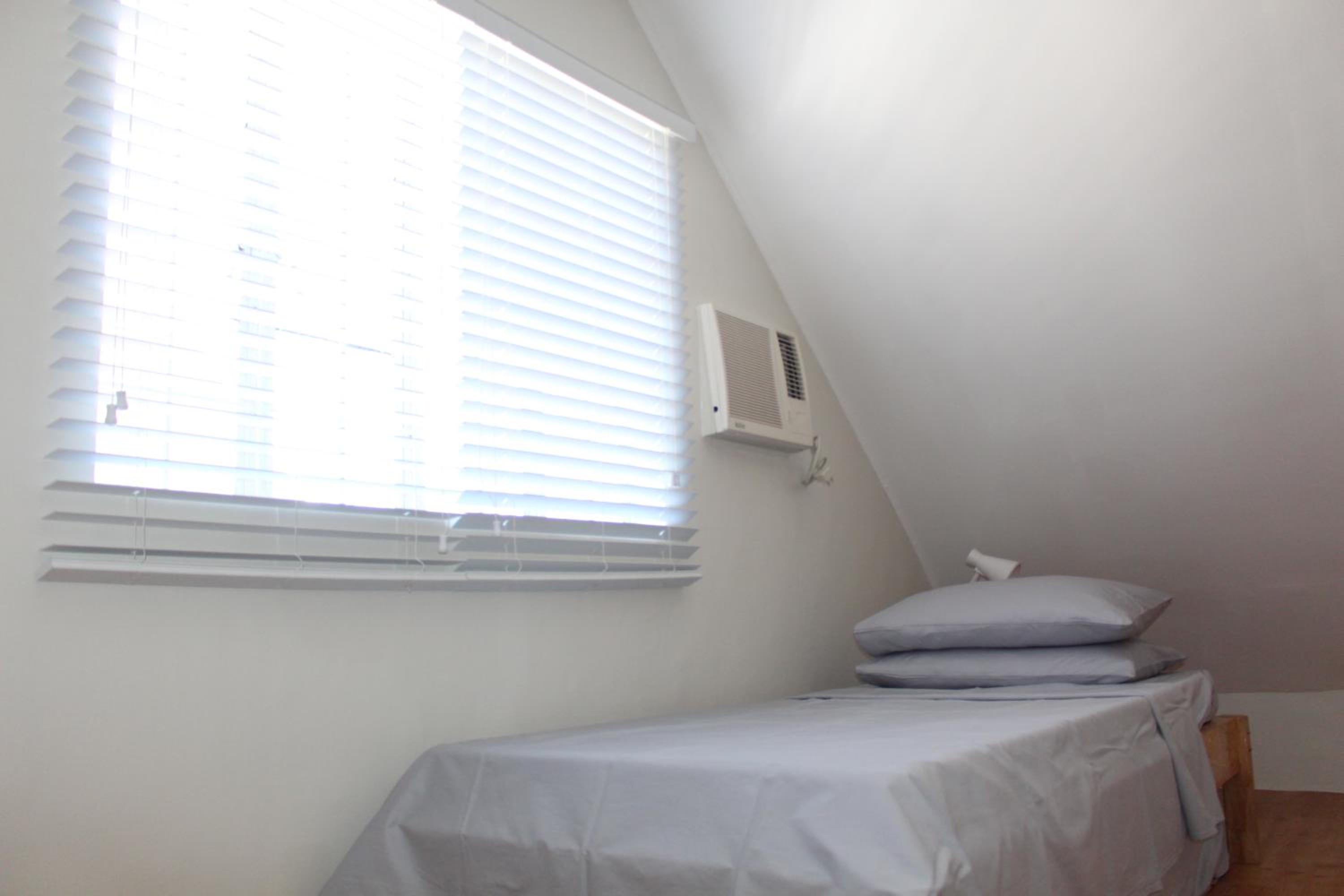 Three-Bedroom Apartment - Photo 16