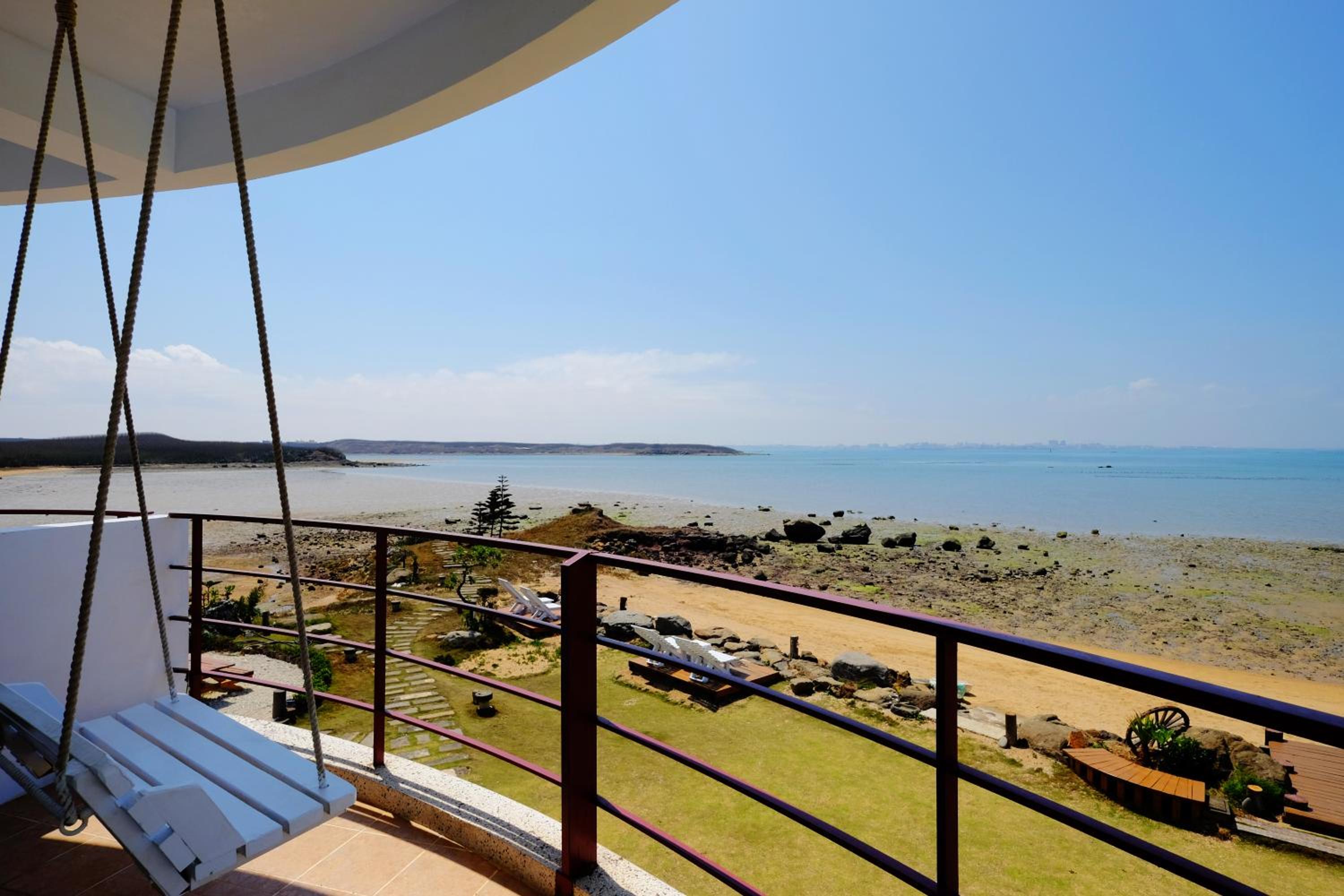 Double Room with Balcony and Sea View photo 2
