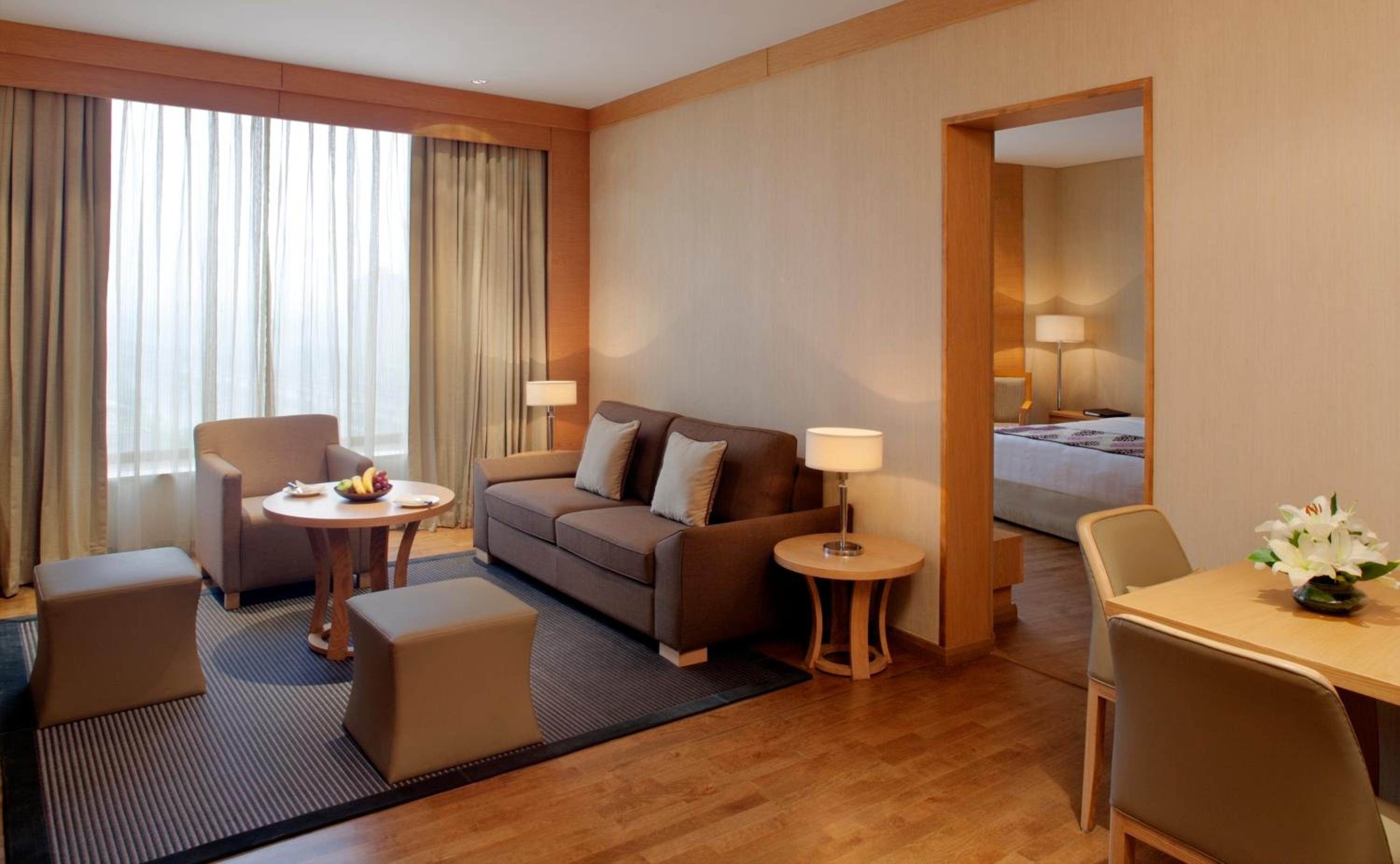 Executive Suite with Sofa Cum Bed and 20% discount on Food & Soft Beverage photo 3