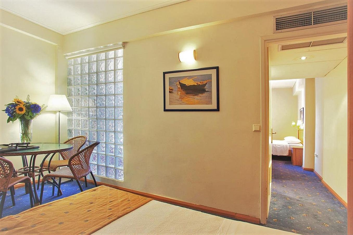 Family Room (4 Guests) photo 3
