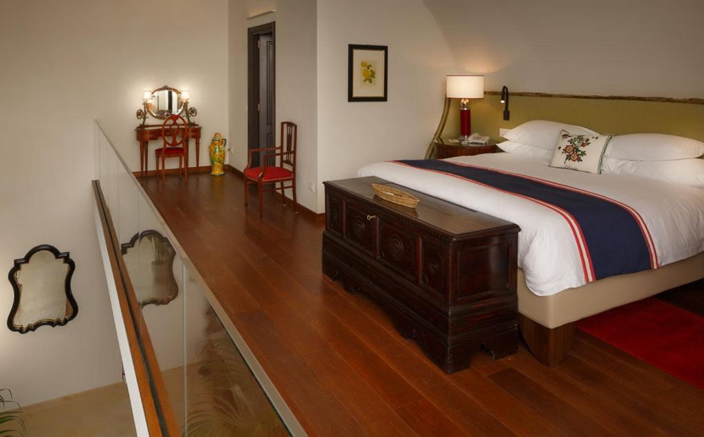 Loft Suite with Sea View  - Photo 1