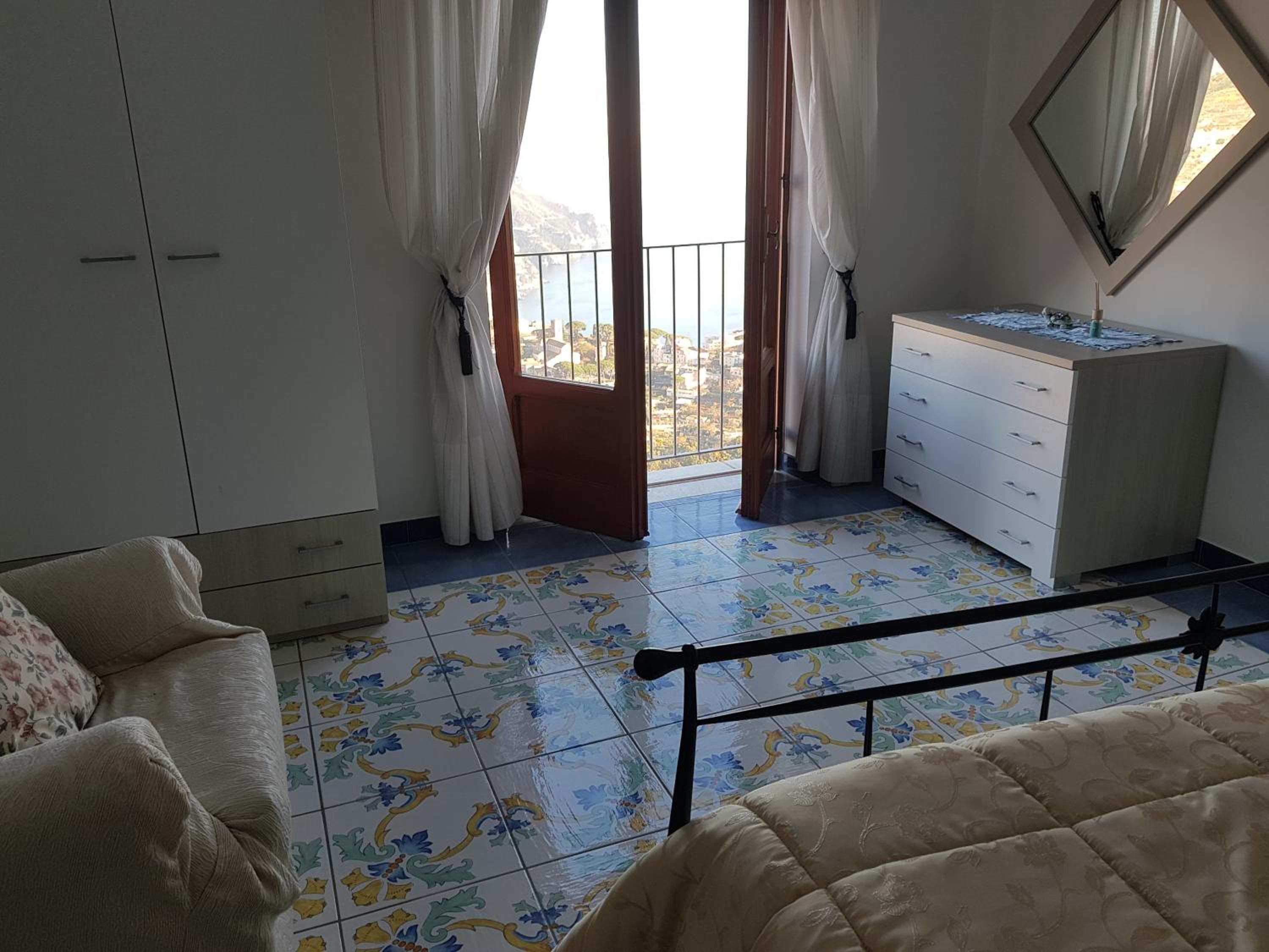 Studio with Sea View - Photo 3
