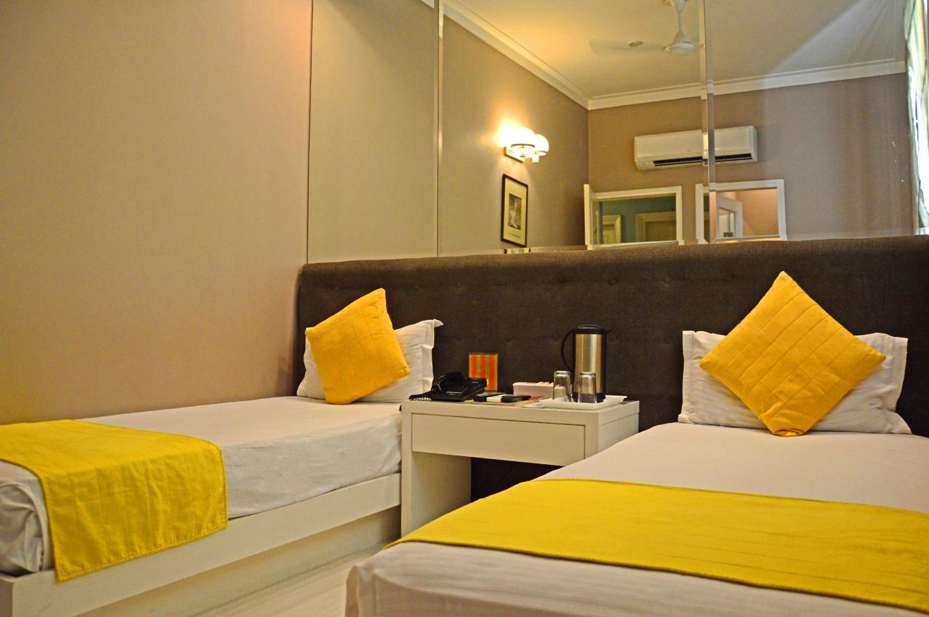 Deluxe Double or Twin Room - Photo 3