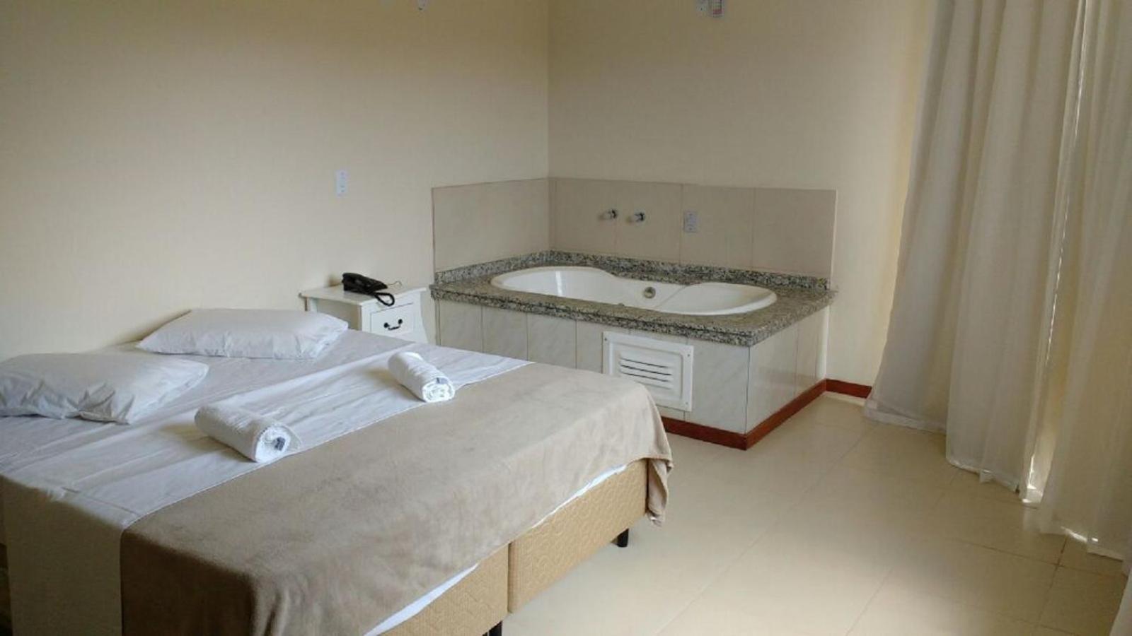 Suite with Hot Tub