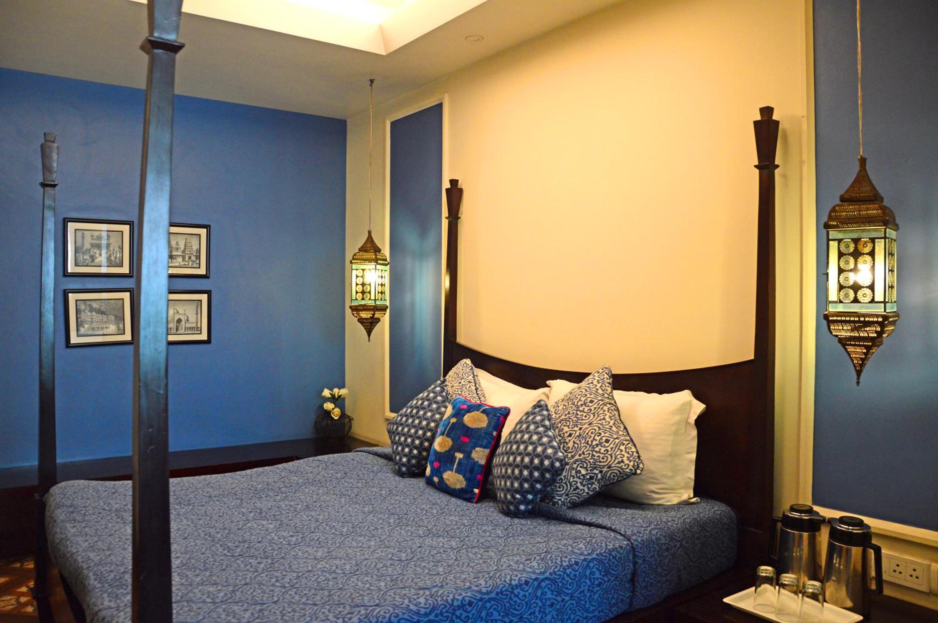 Premier Room with Free Airport Pickup - Photo 7