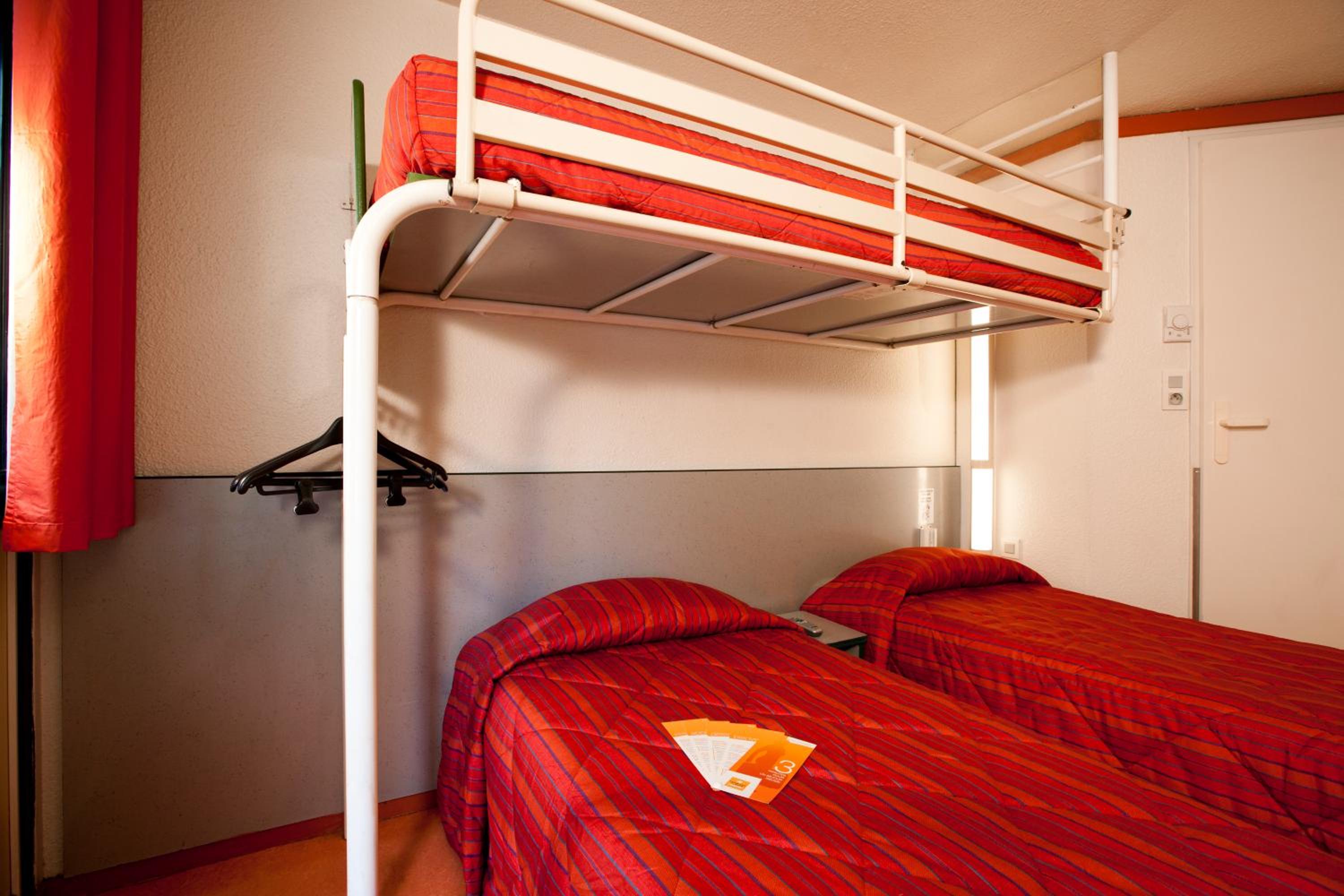 Triple Room - Photo 1