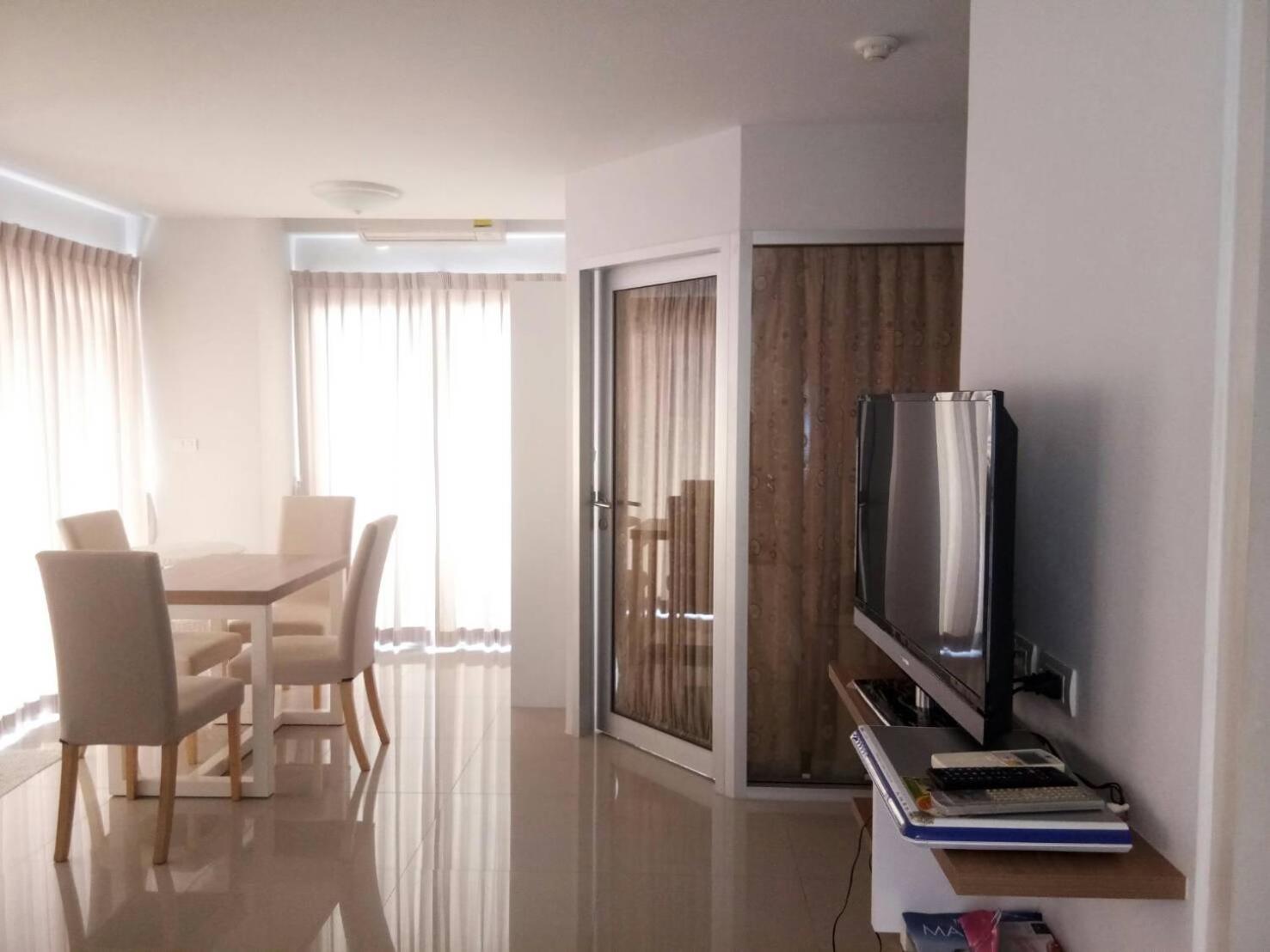 Apartment with Sea View - Photo 19