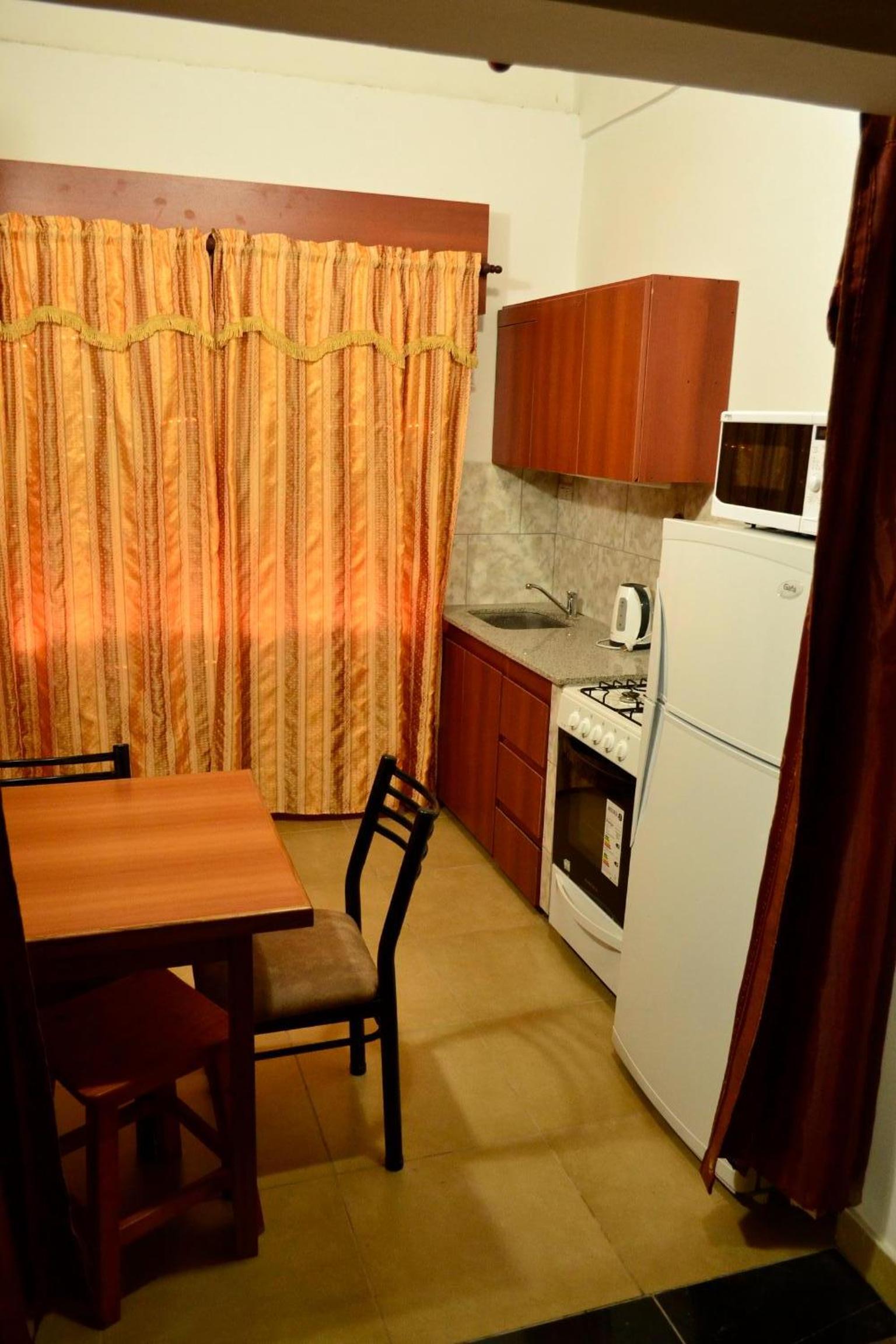 Apartment photo 2