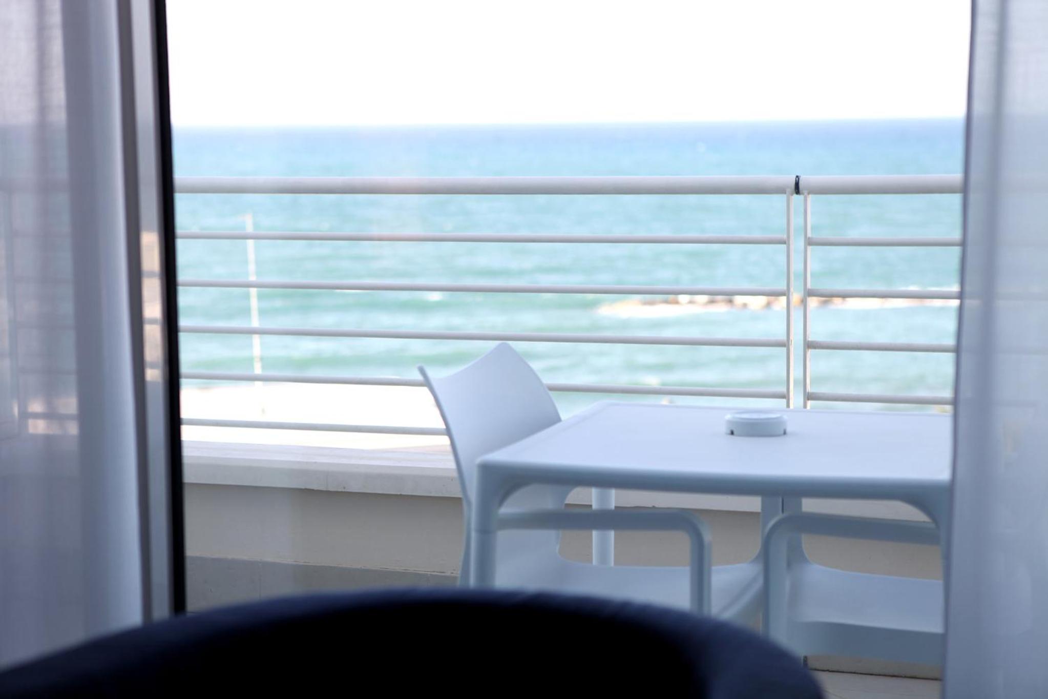 Junior Suite Terrace with Sea View  - Photo 5