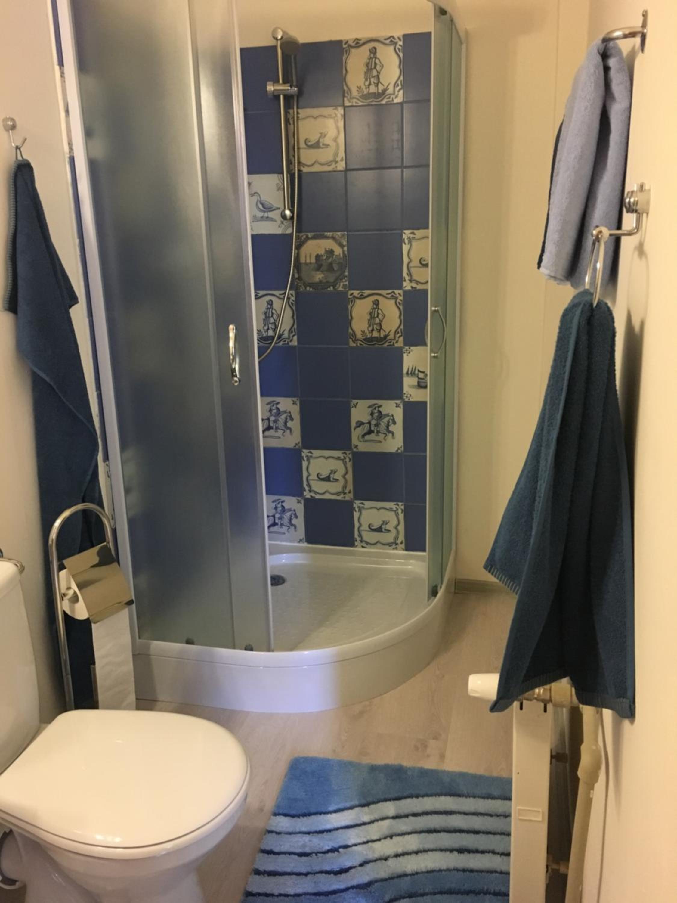 Triple Room with Private Bathroom - Photo 3