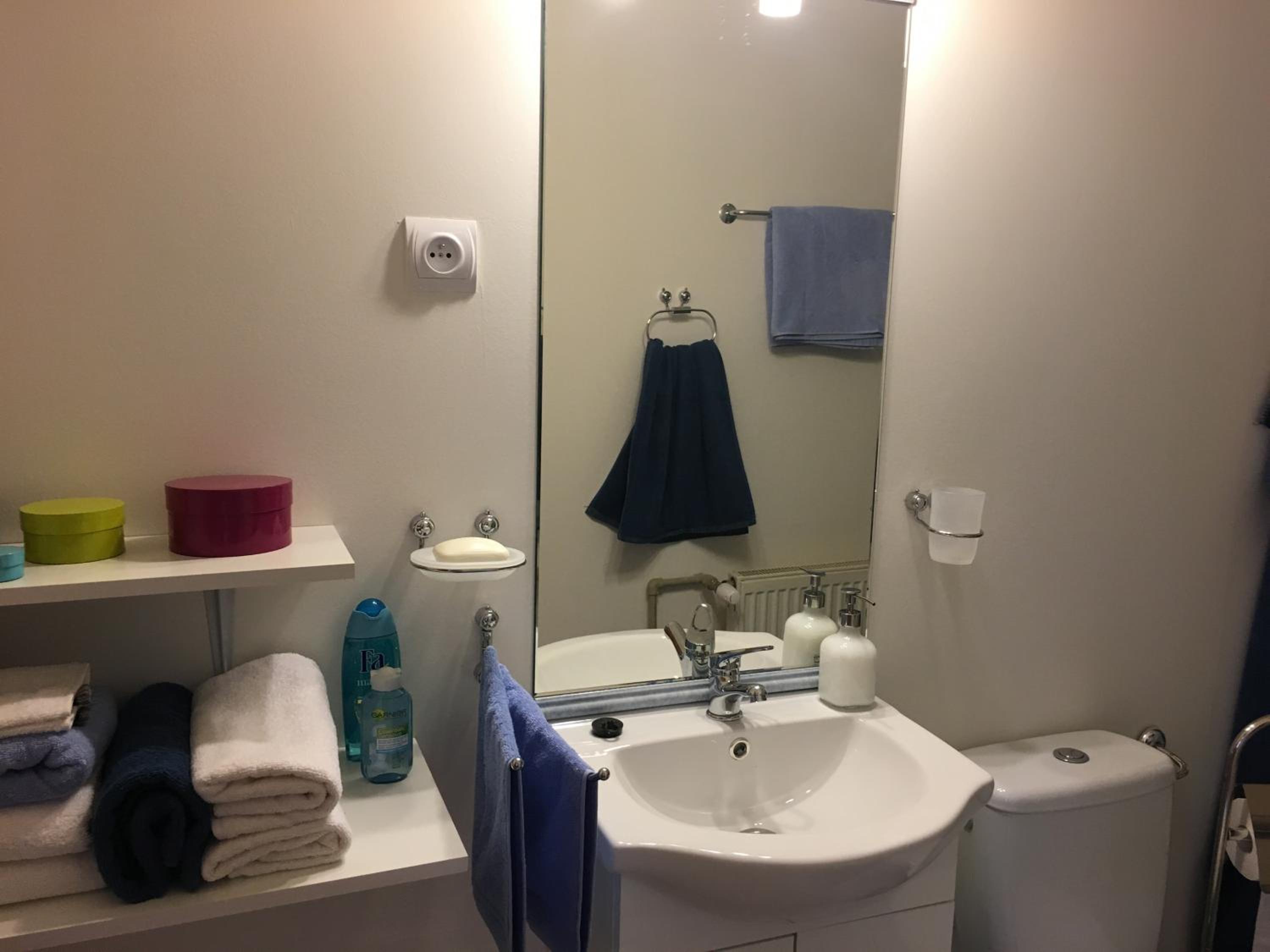 Triple Room with Private Bathroom - Photo 5