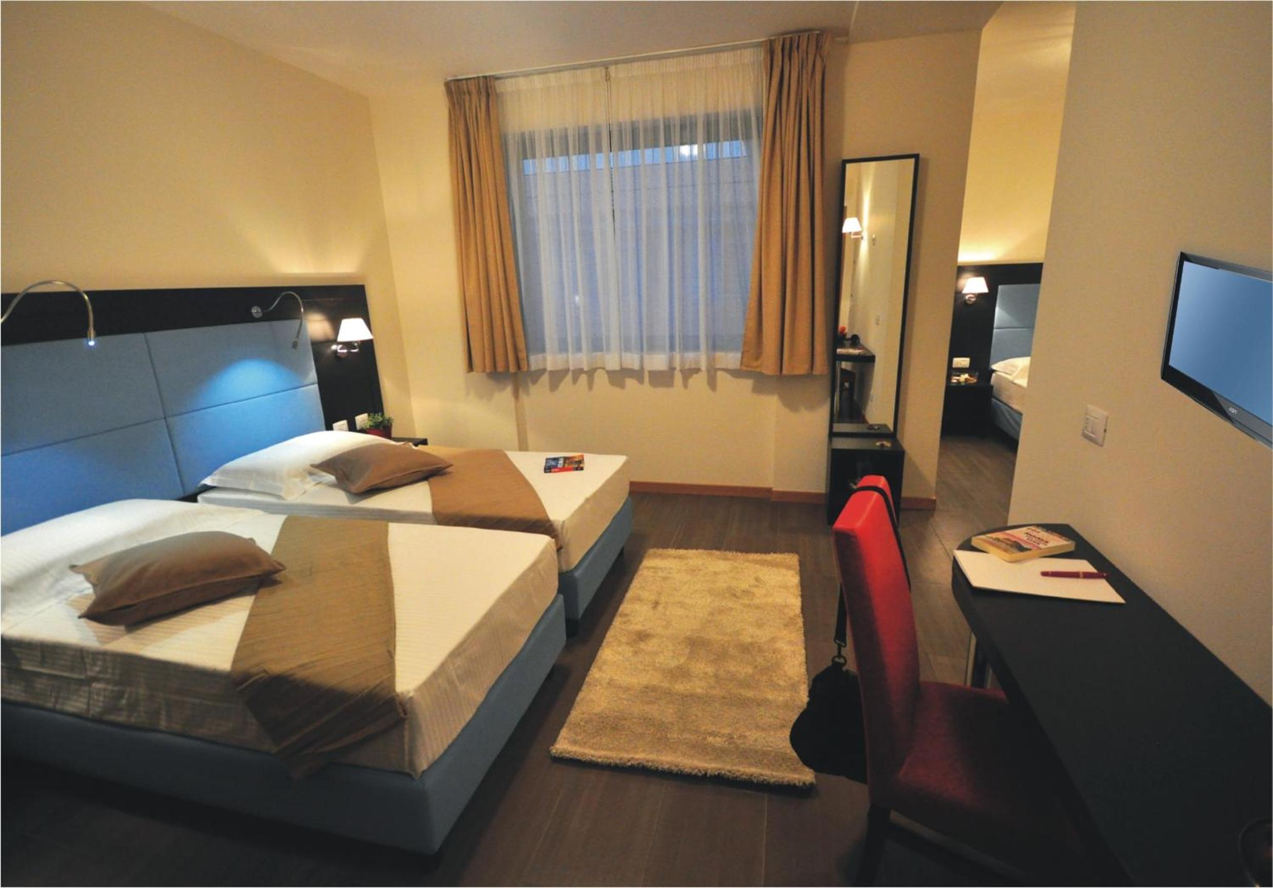 Triple Room photo 3