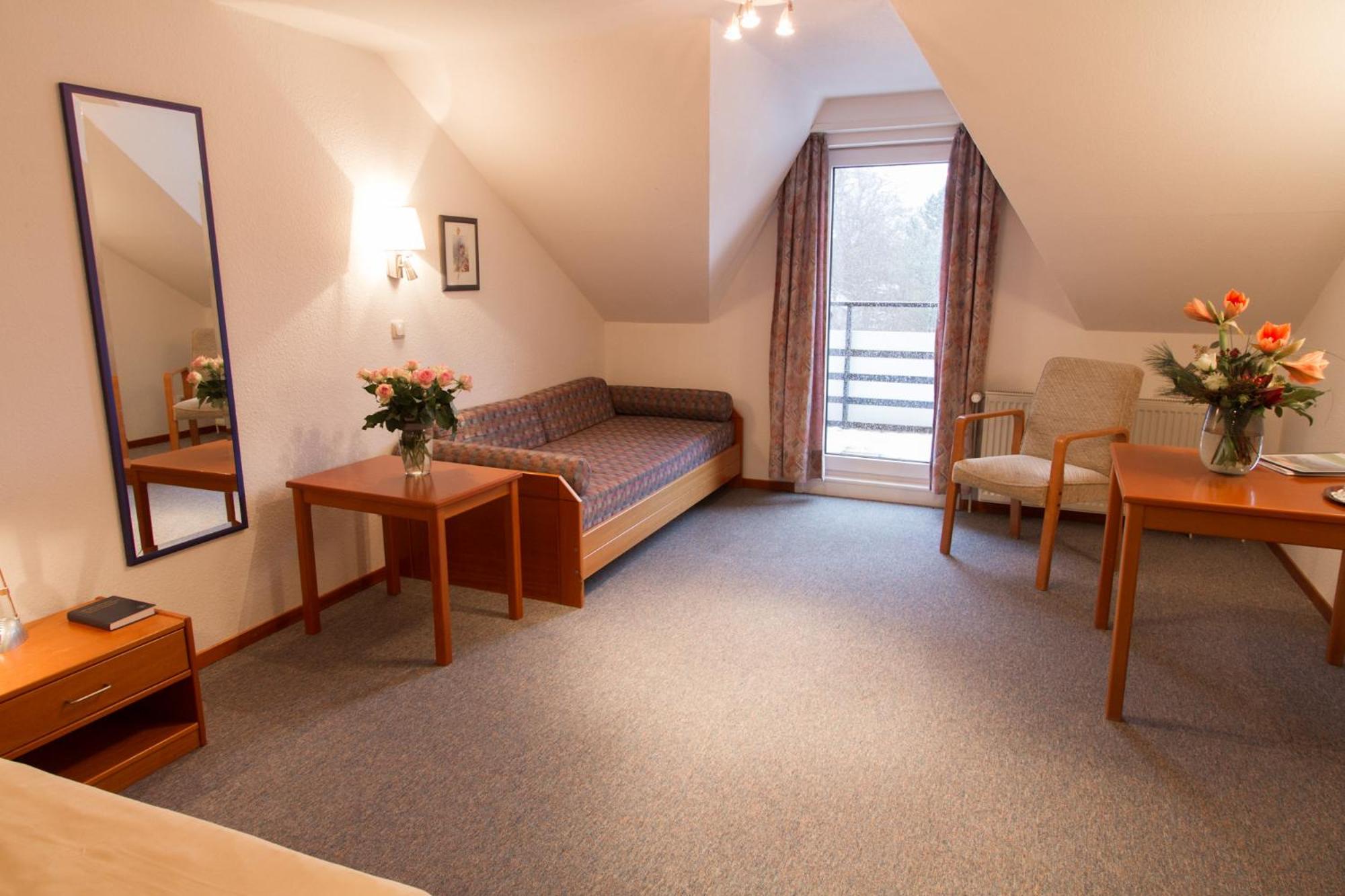 Single Room photo 3