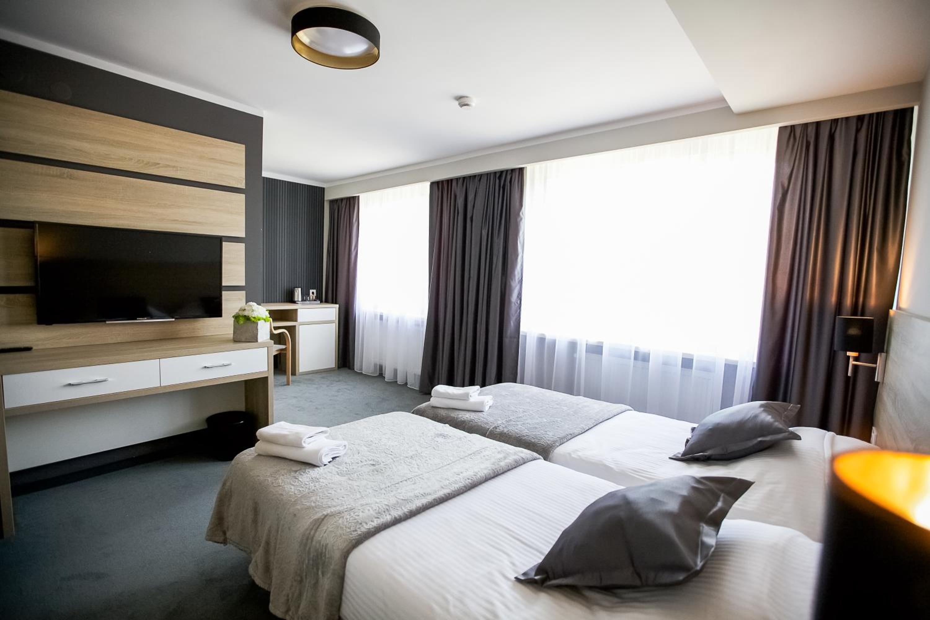 Superior Twin Room - Photo 1