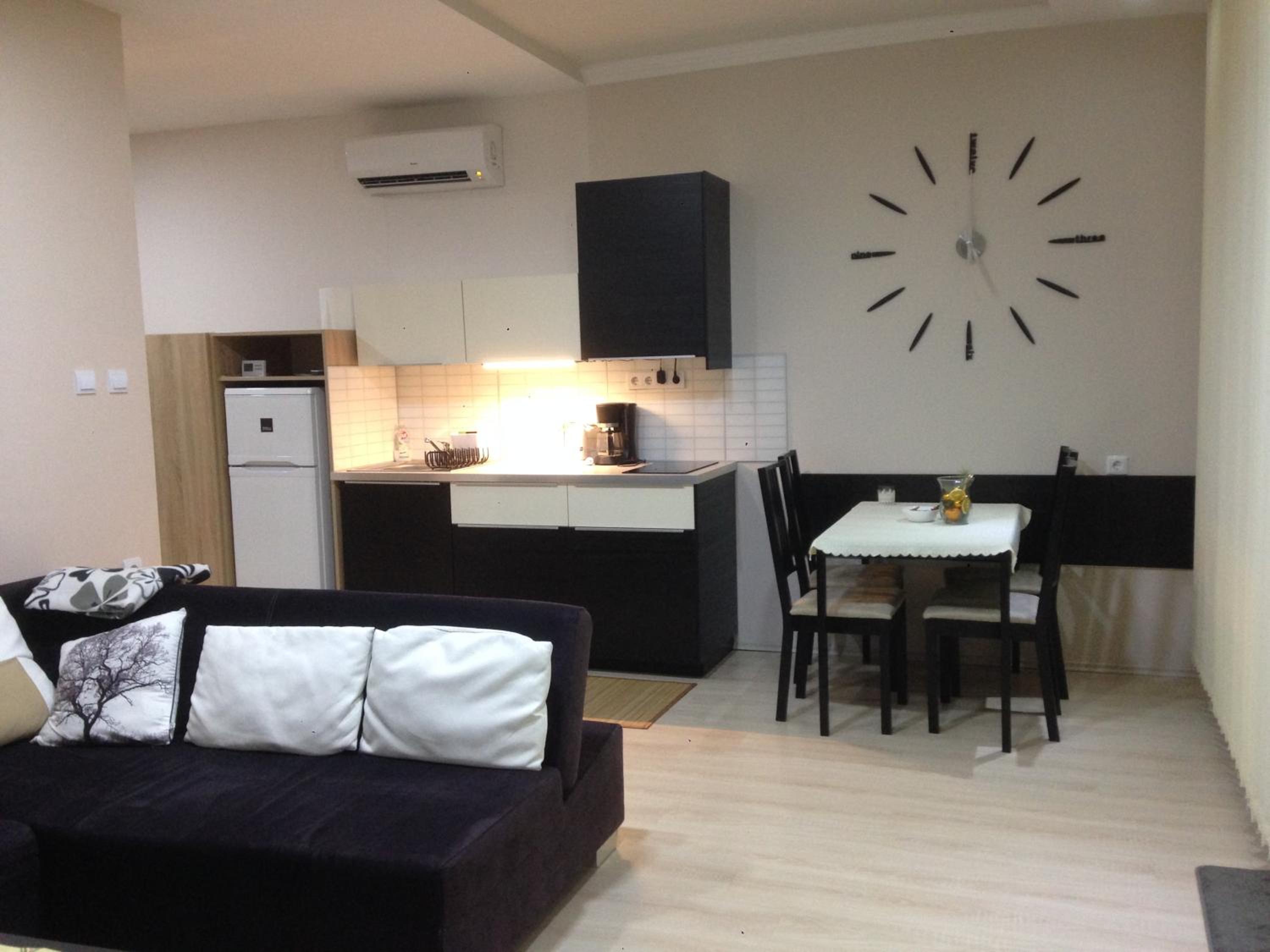 Family Apartment with Balcony (4 Adults)  photo 1