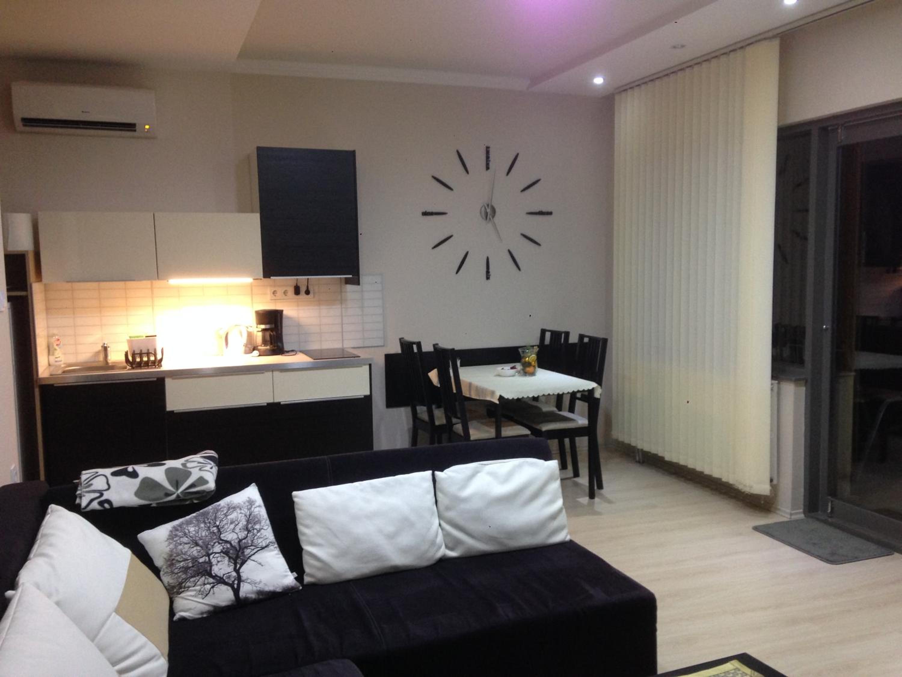 Family Apartment with Balcony (4 Adults)  photo 2