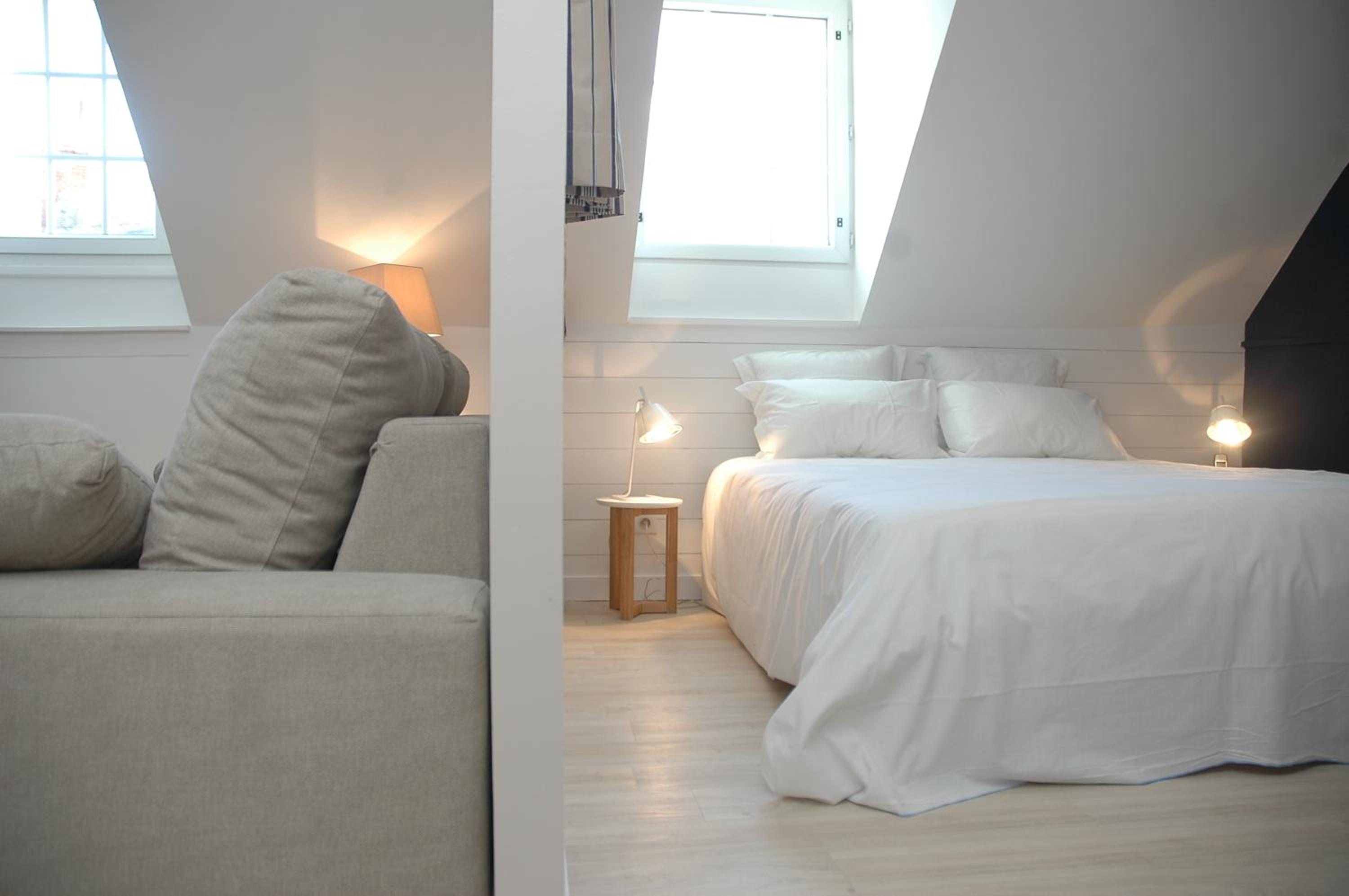 Apartment (4 Adults) photo 2
