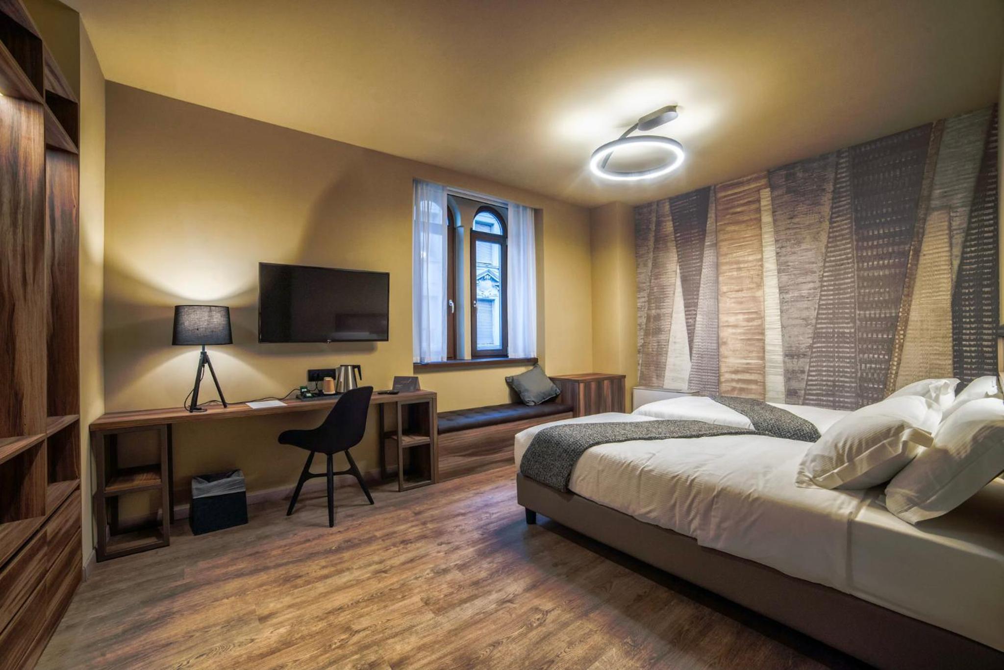 Double or Twin Room with Private Bathroom photo 1