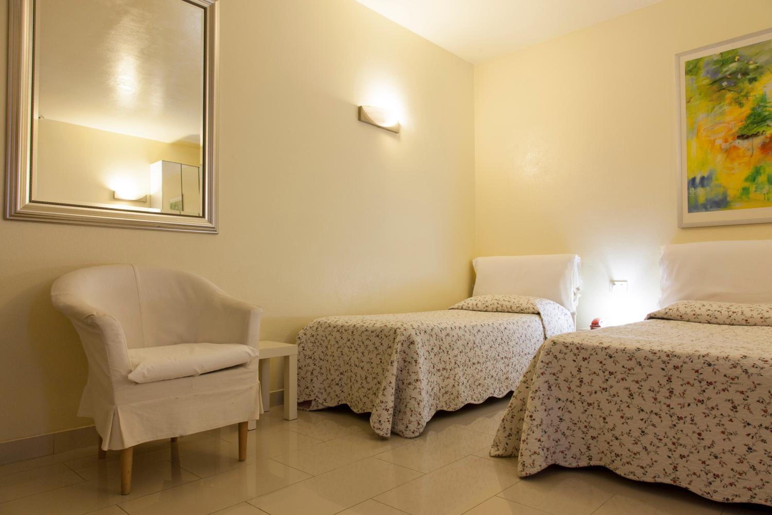 Triple Room with Private Bathroom