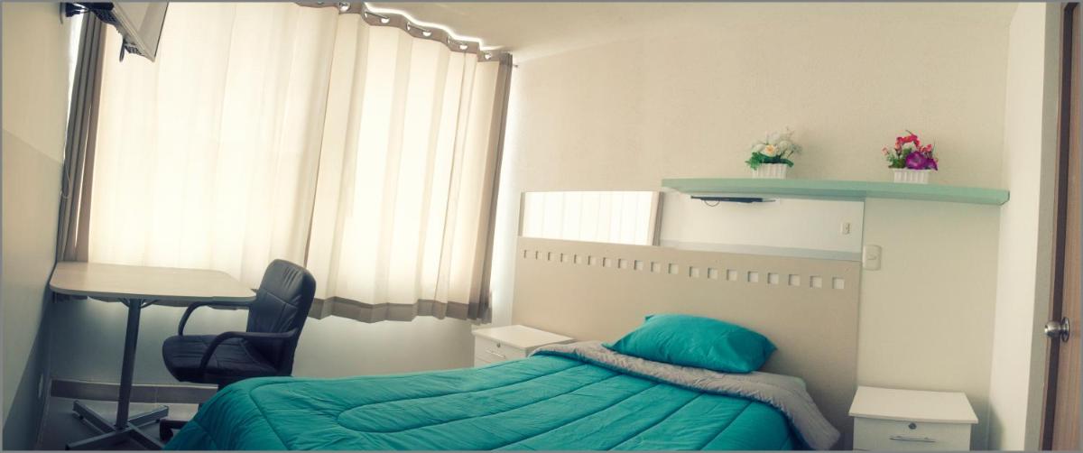 Single Room with Private Bathroom photo 2