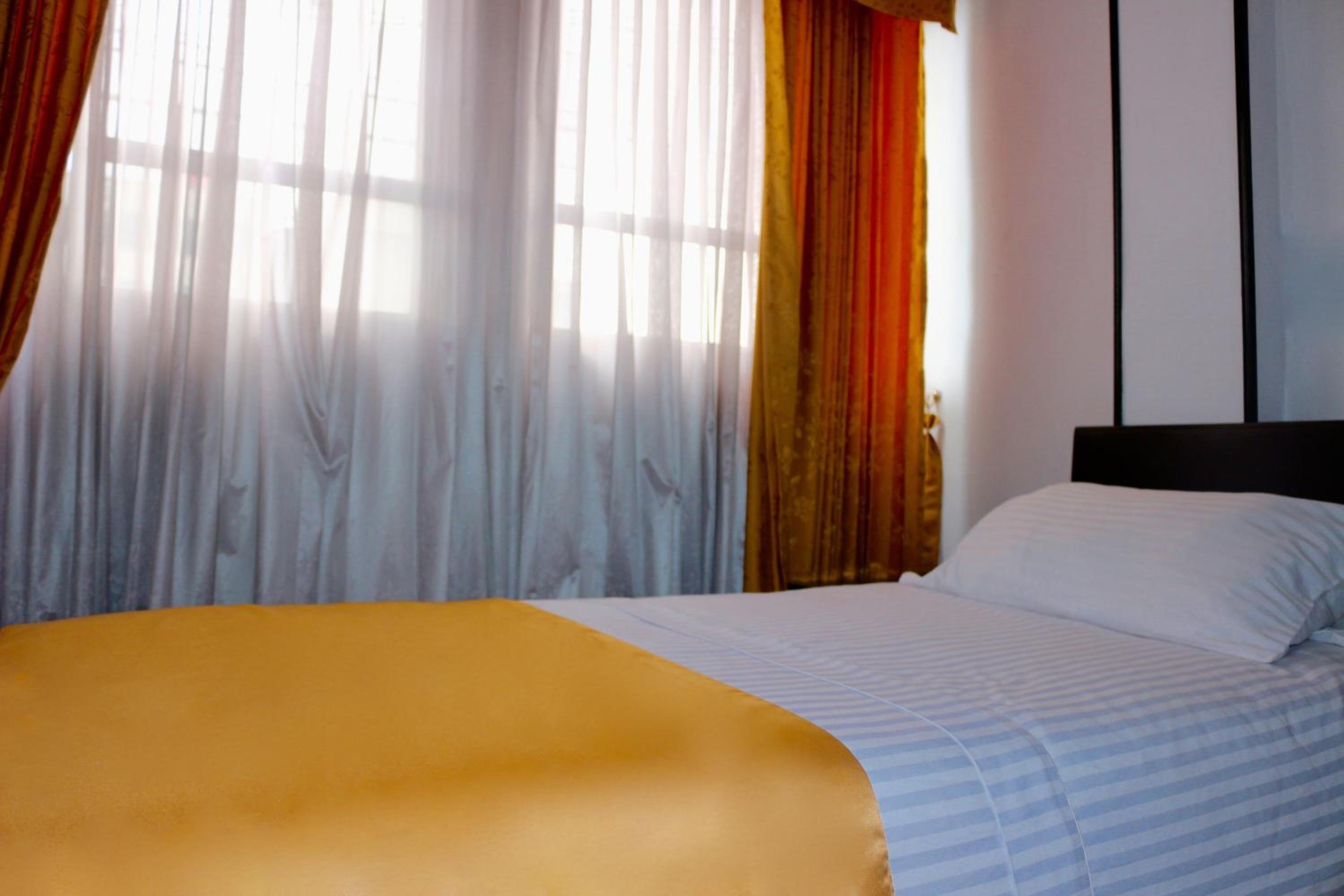 Small Single Room