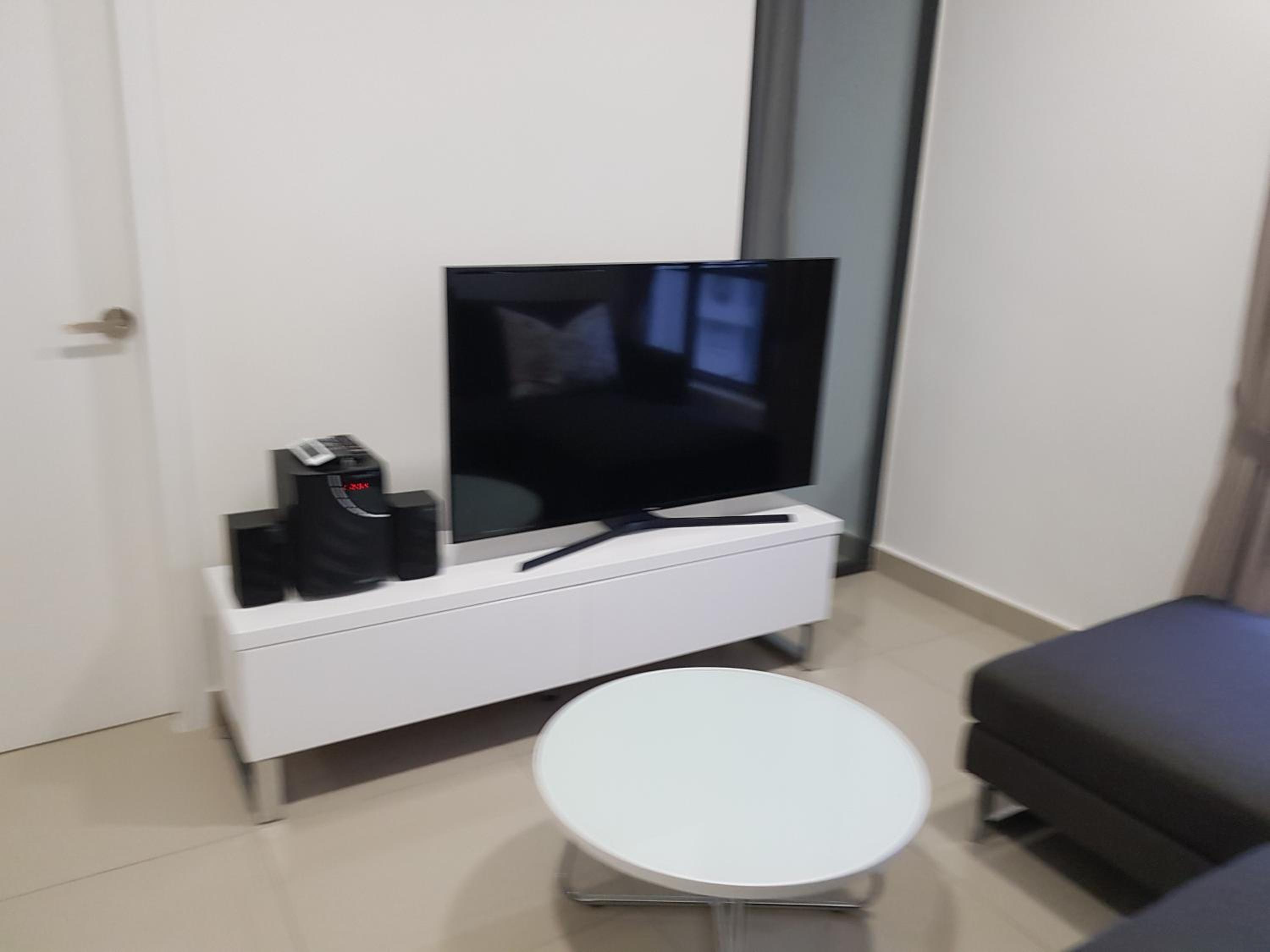 Apartment photo 2