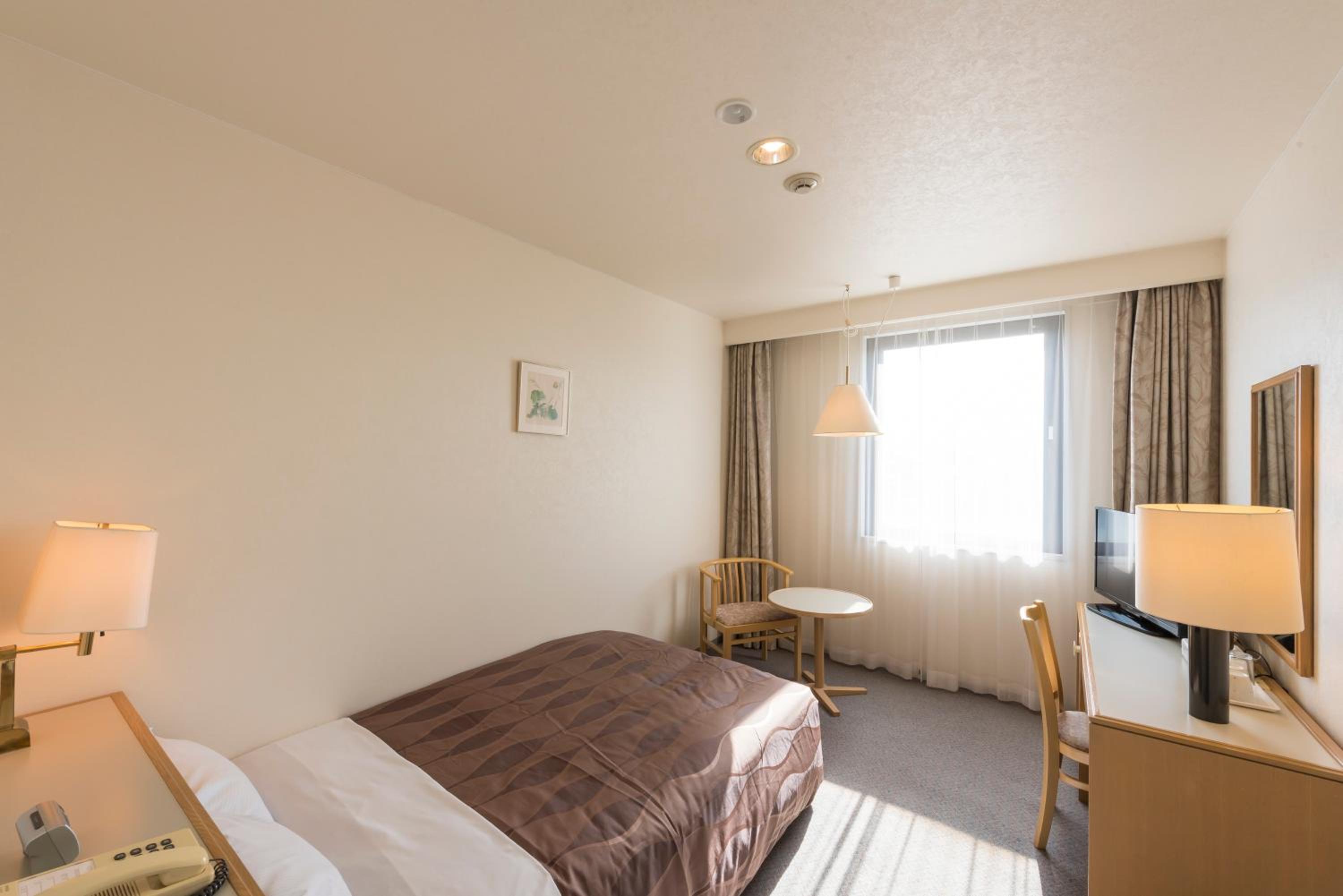Double Room with Small Double Bed - Non-Smoking - Photo 1