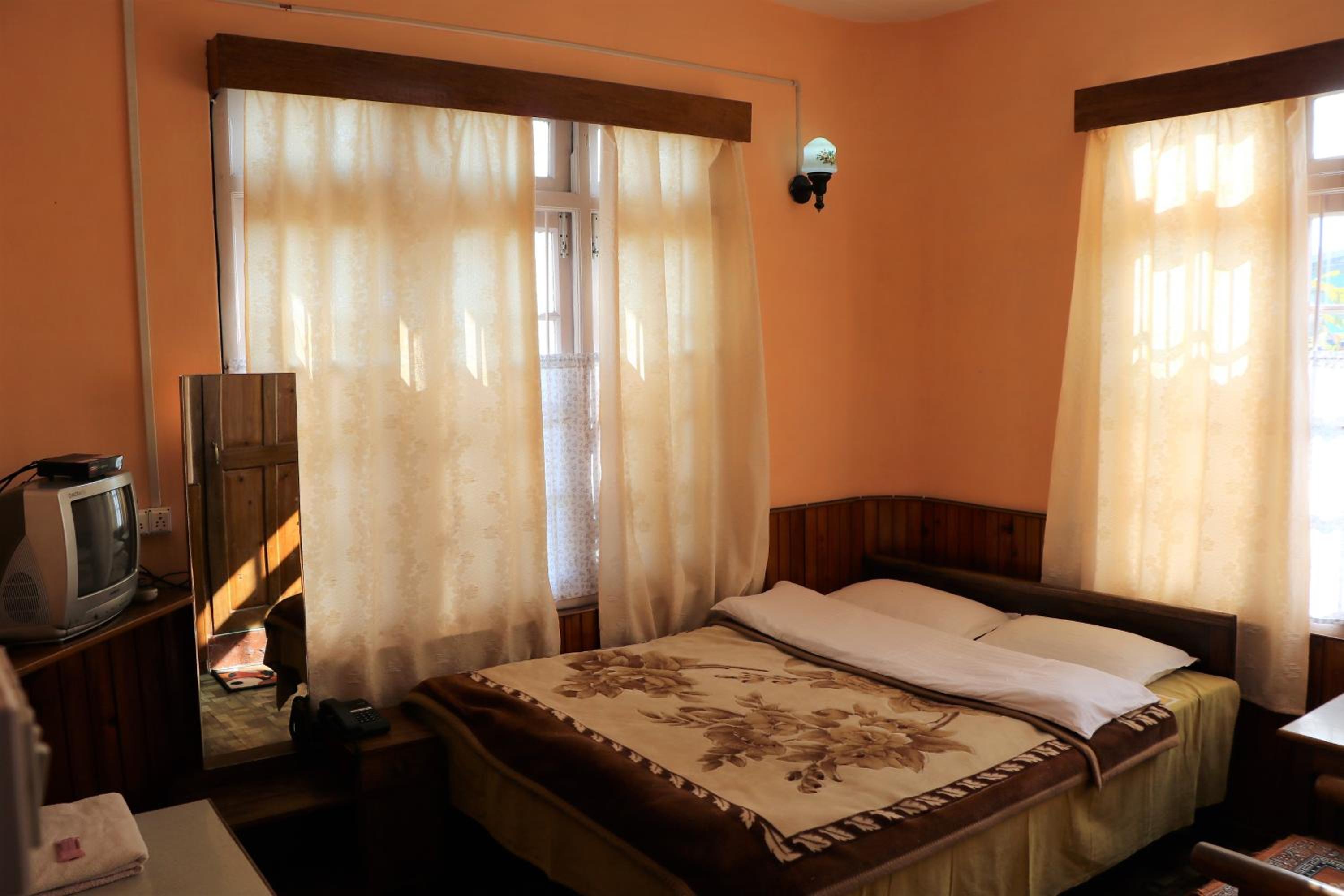 Deluxe Double Room - Photo 1