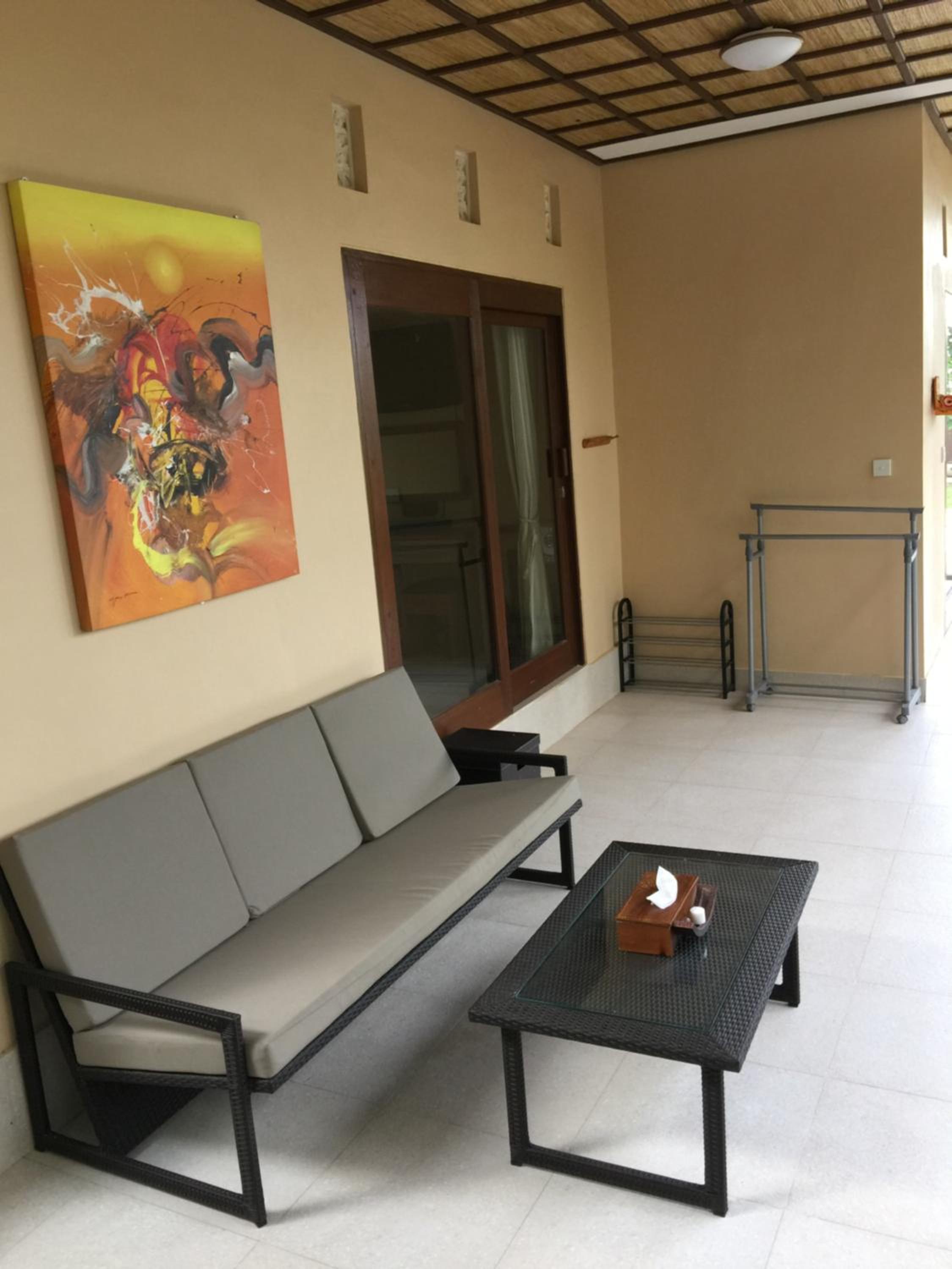 Standard Two-Bedroom Villa - Photo 10