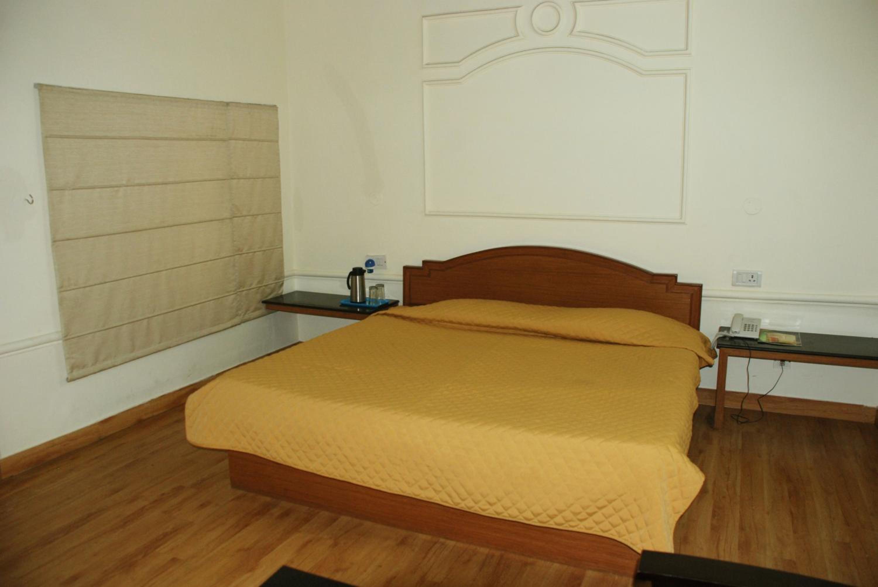 Deluxe Suite photo 1
