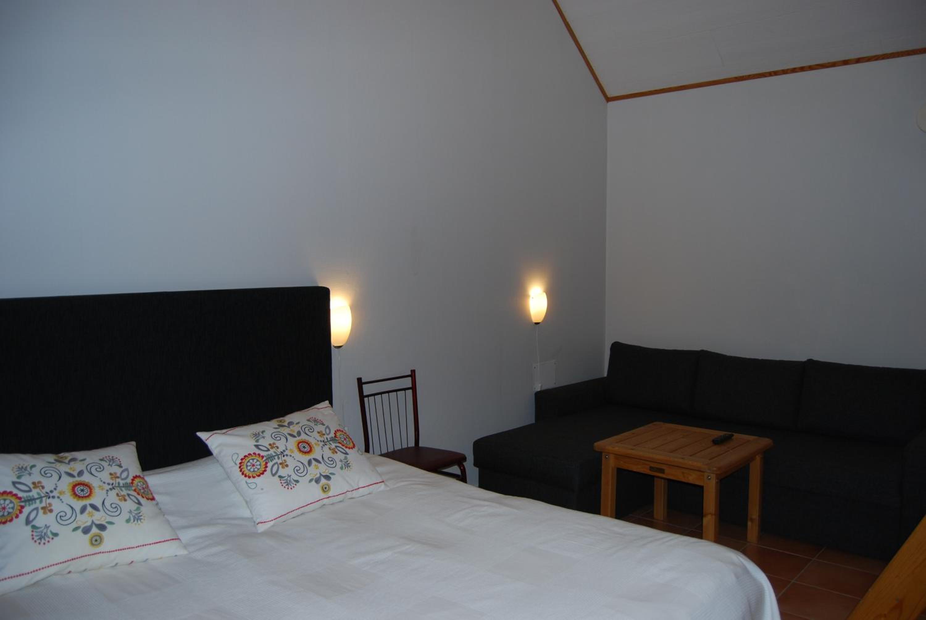Family Room With Terrace photo 2