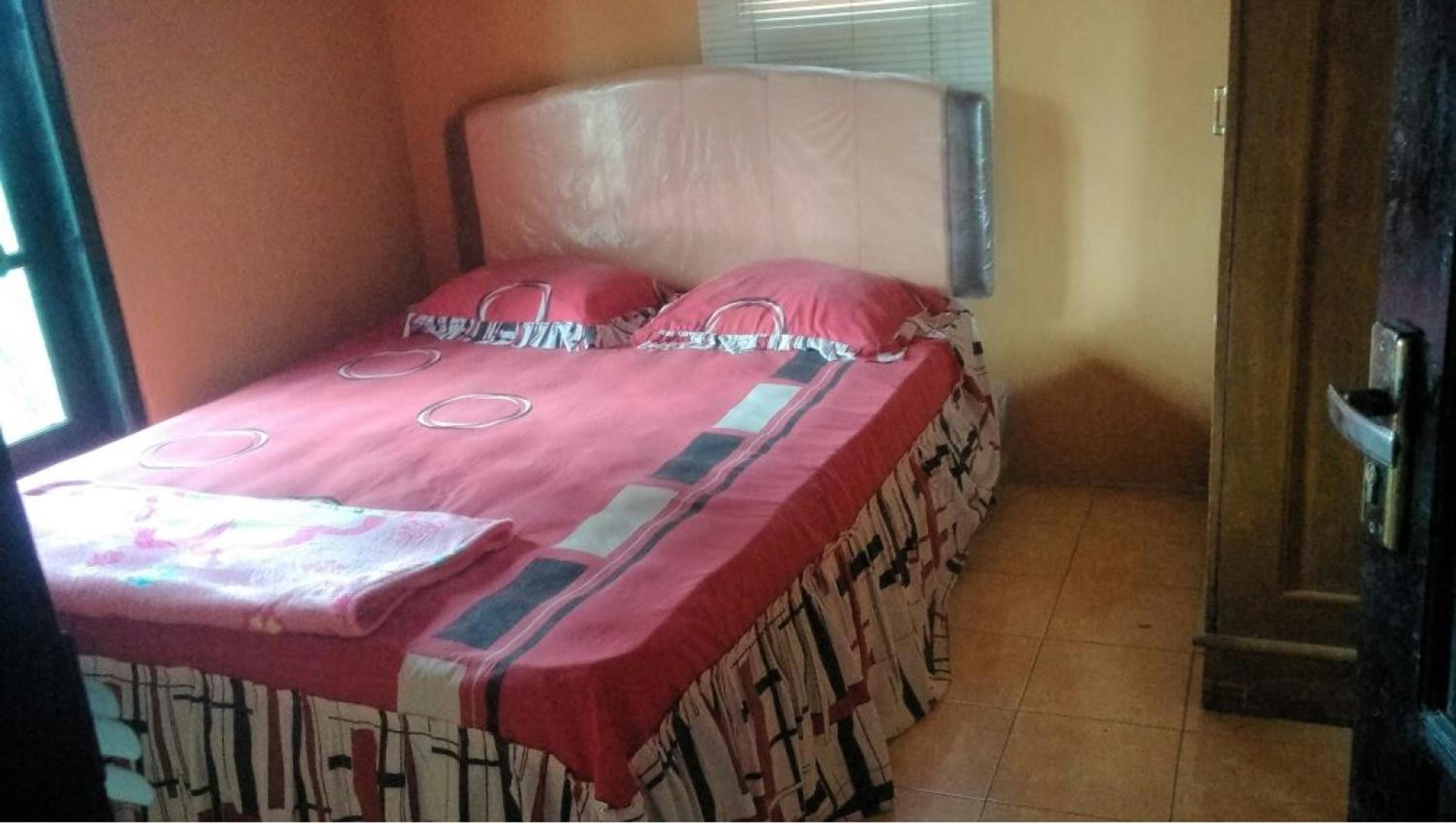 Economy Double Room photo 3