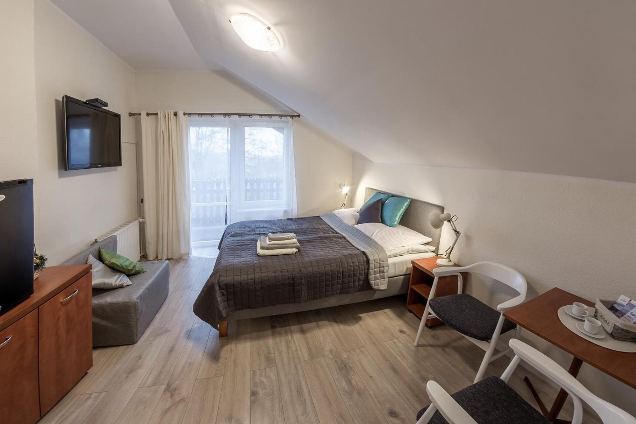 Double Room with Private Bathroom photo 1