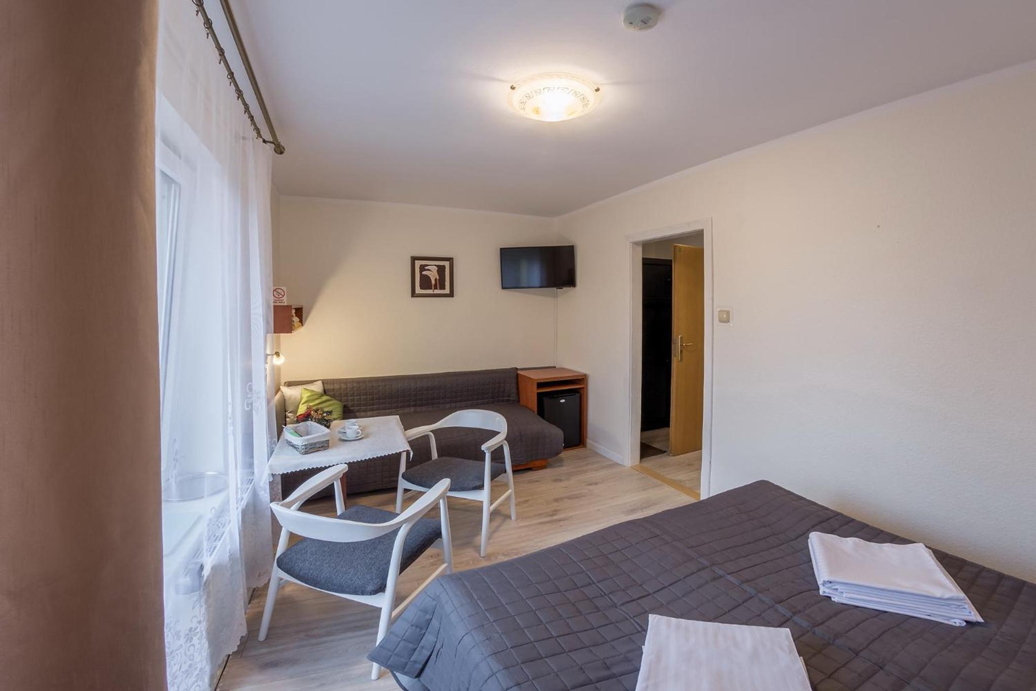 Double Room with Extra Bed photo 1
