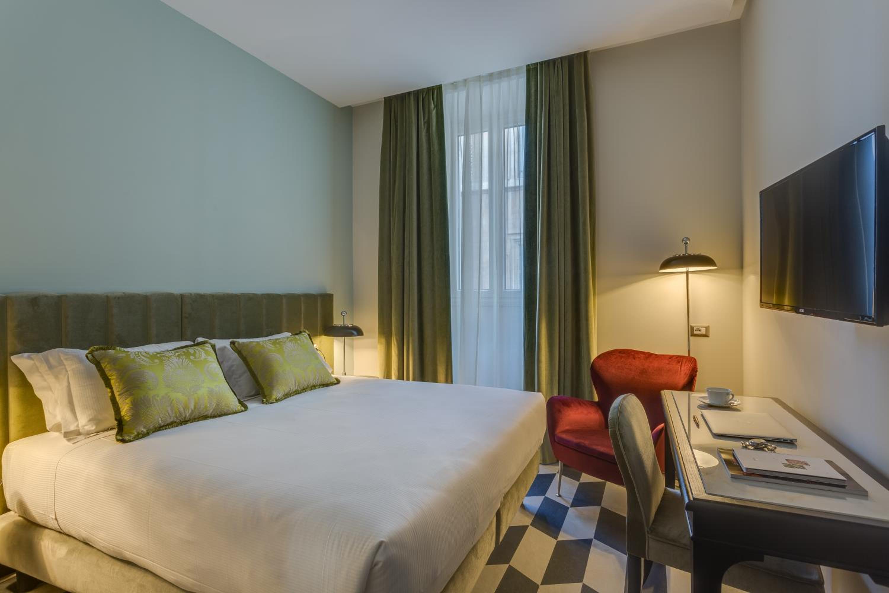 Standard Double or Twin Room photo 3