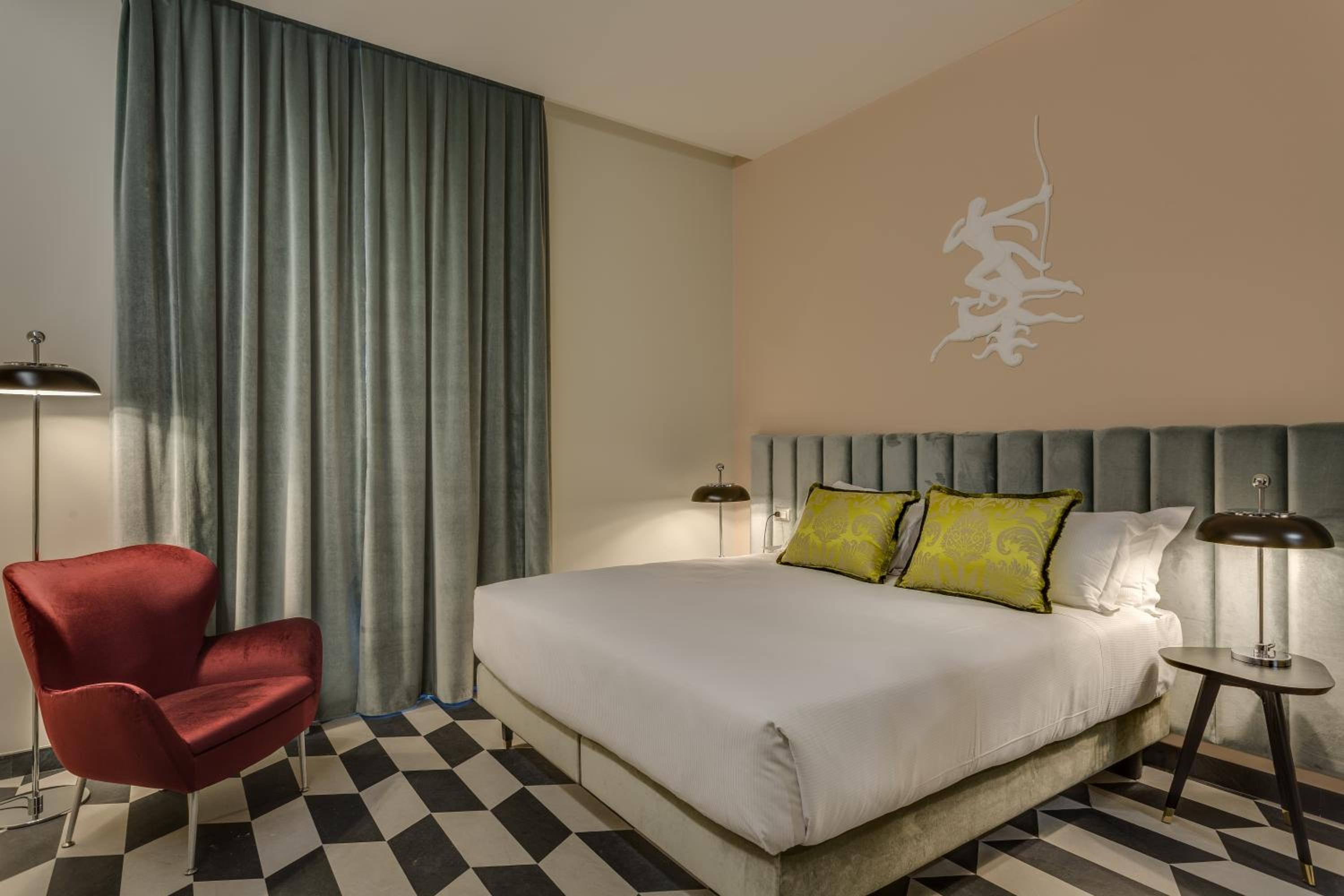 Superior Double or Twin Room photo 3