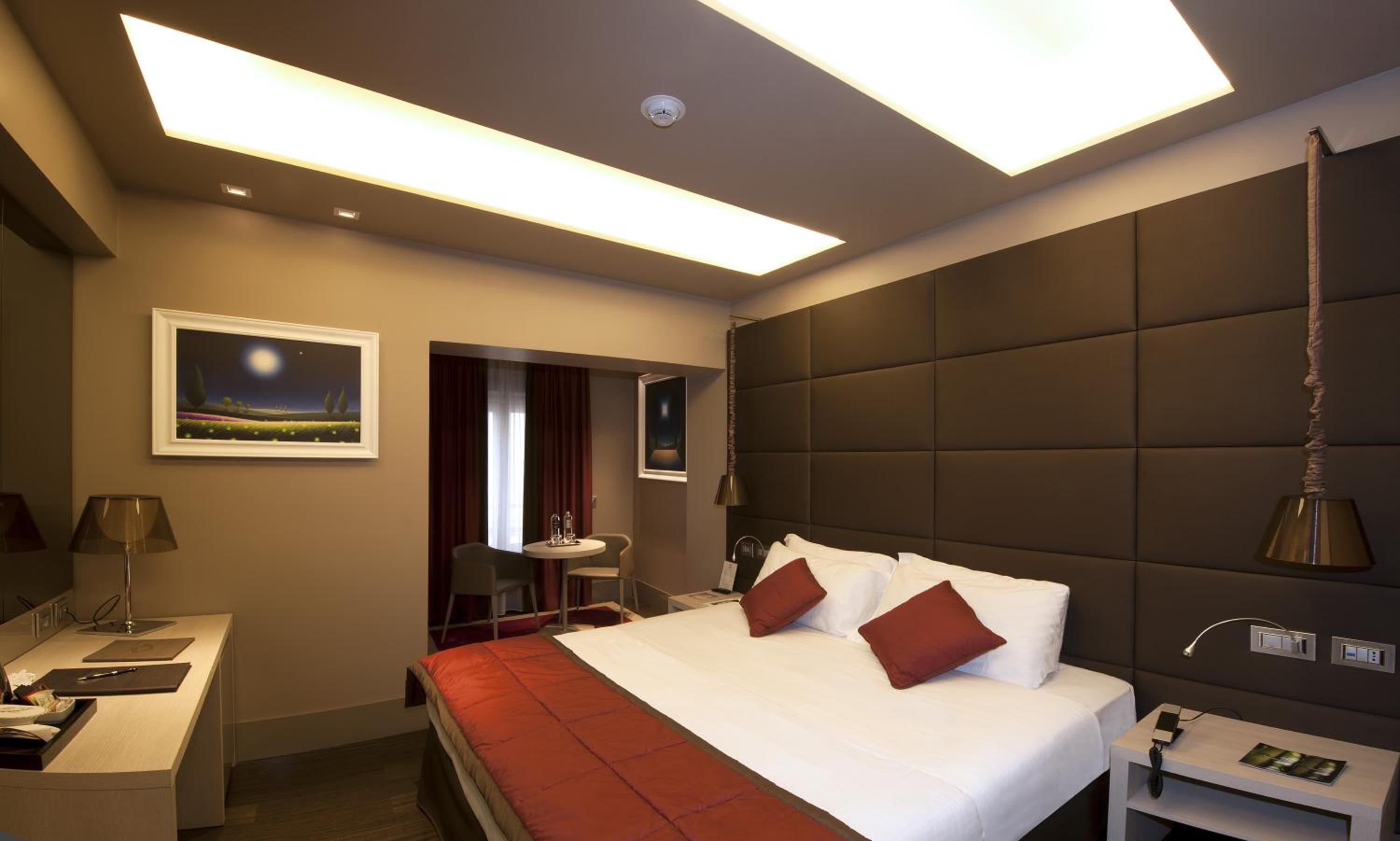 Standard King Room