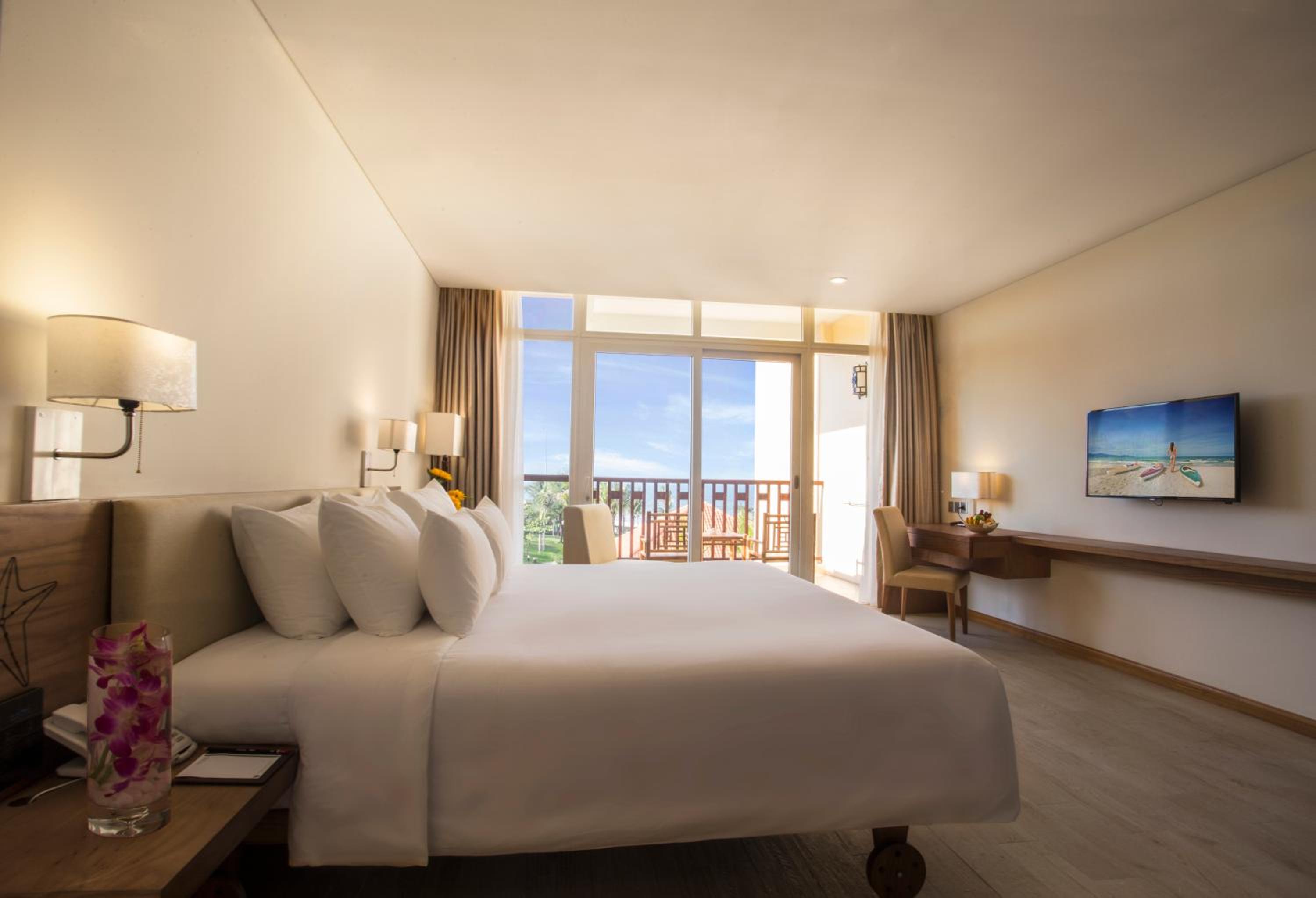 Premium Deluxe Twin Room with Balcony - Garden View - Photo 2