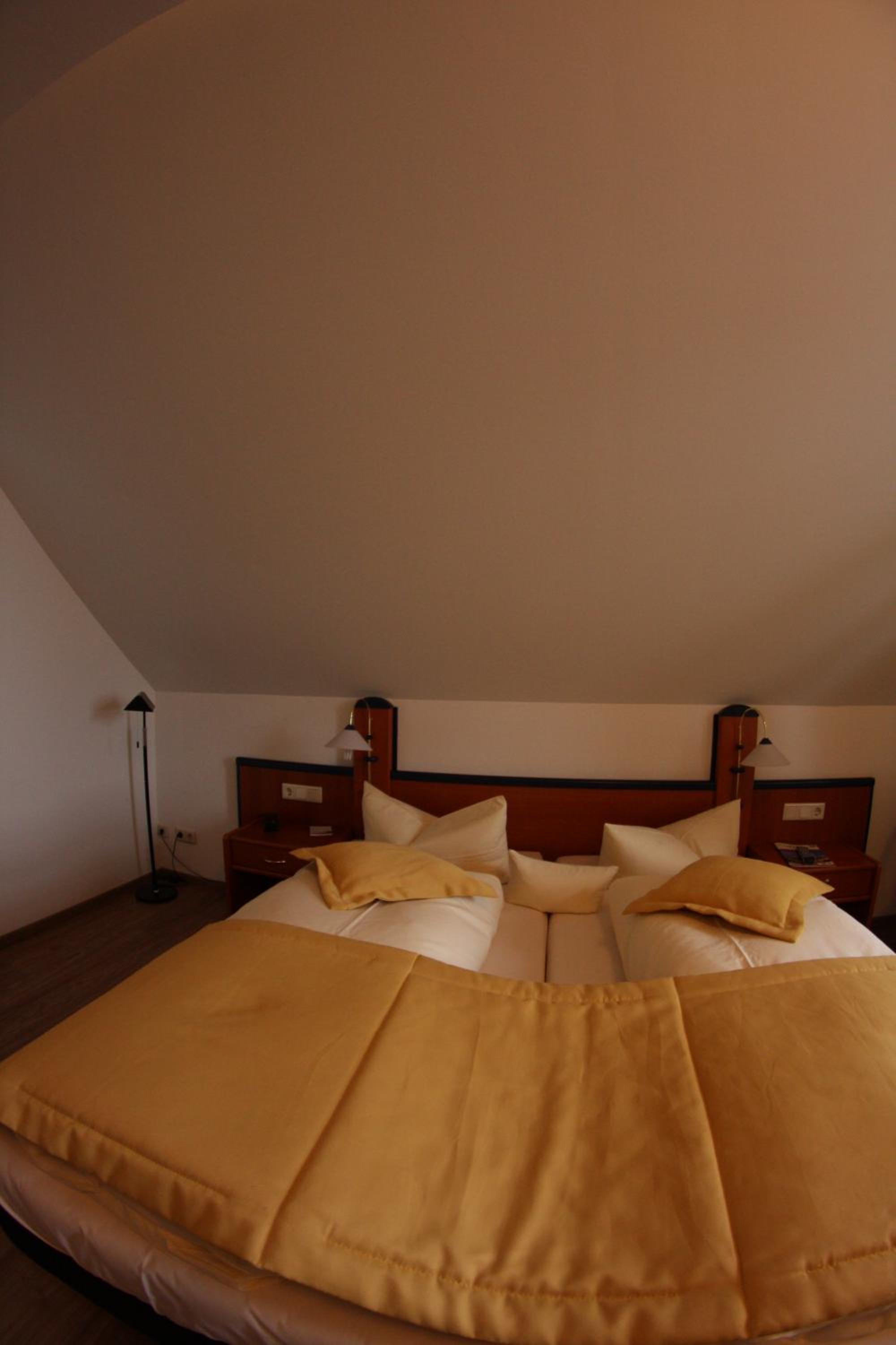 Family Room (4 Adults) - Photo 1