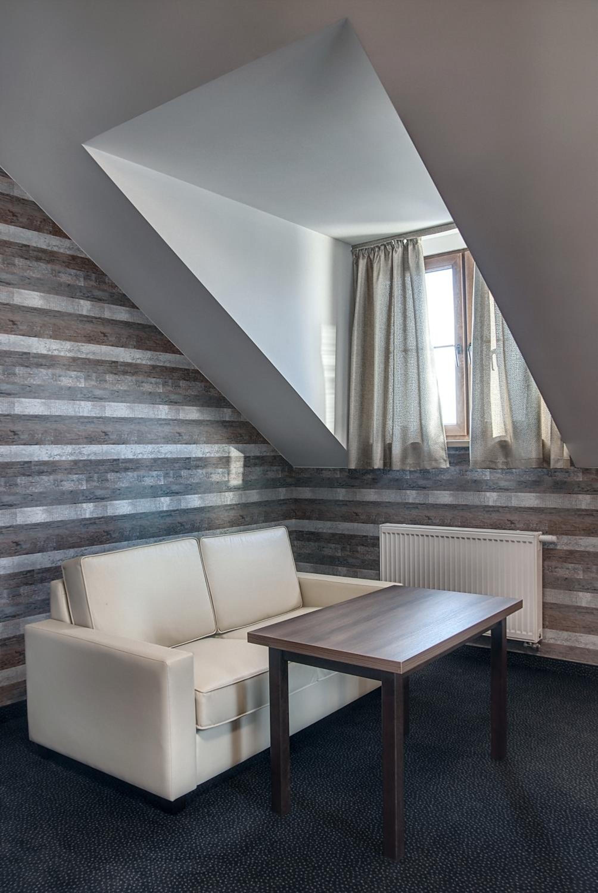 Apartment - Photo 4