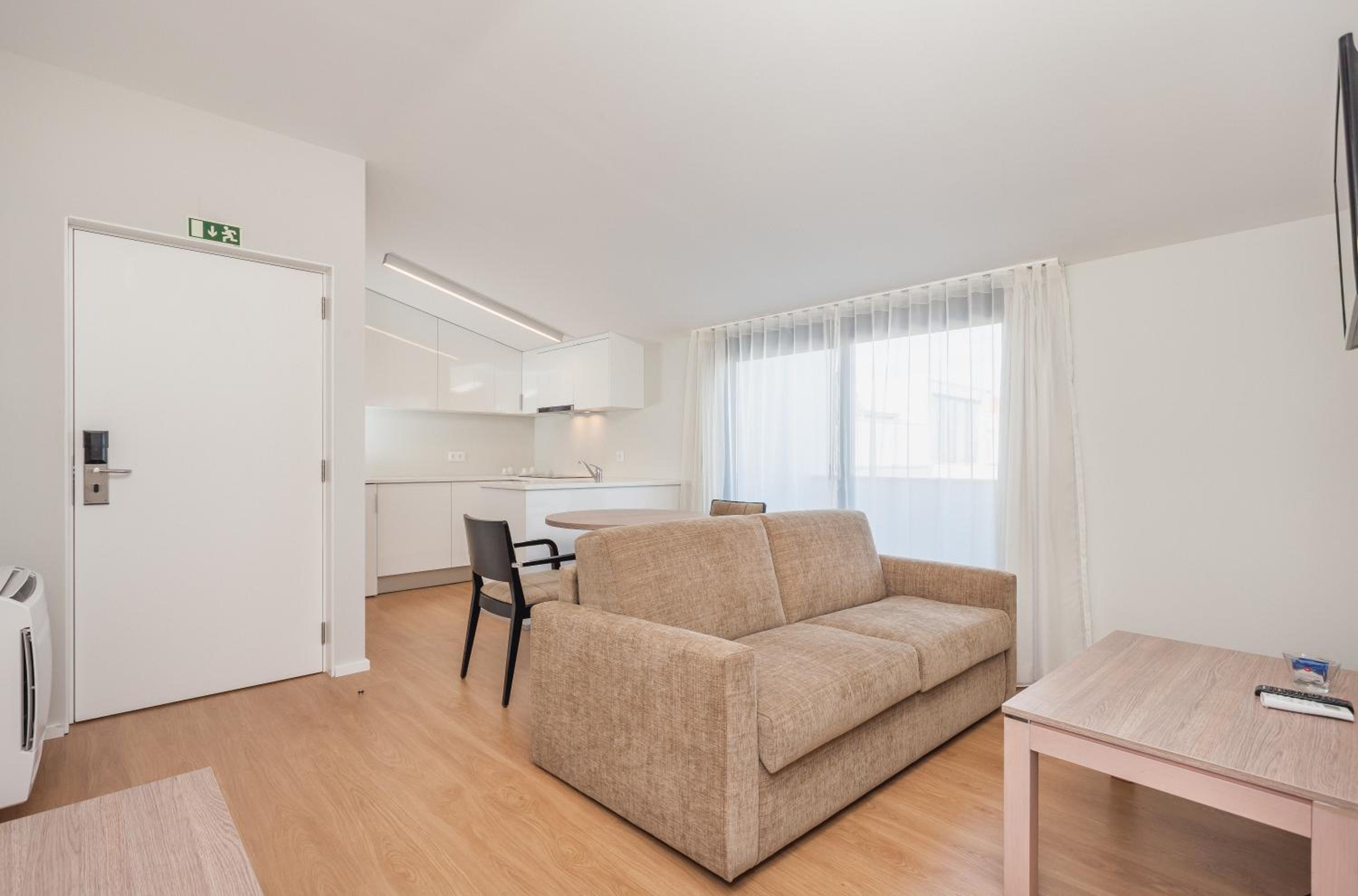 Studio Apartment