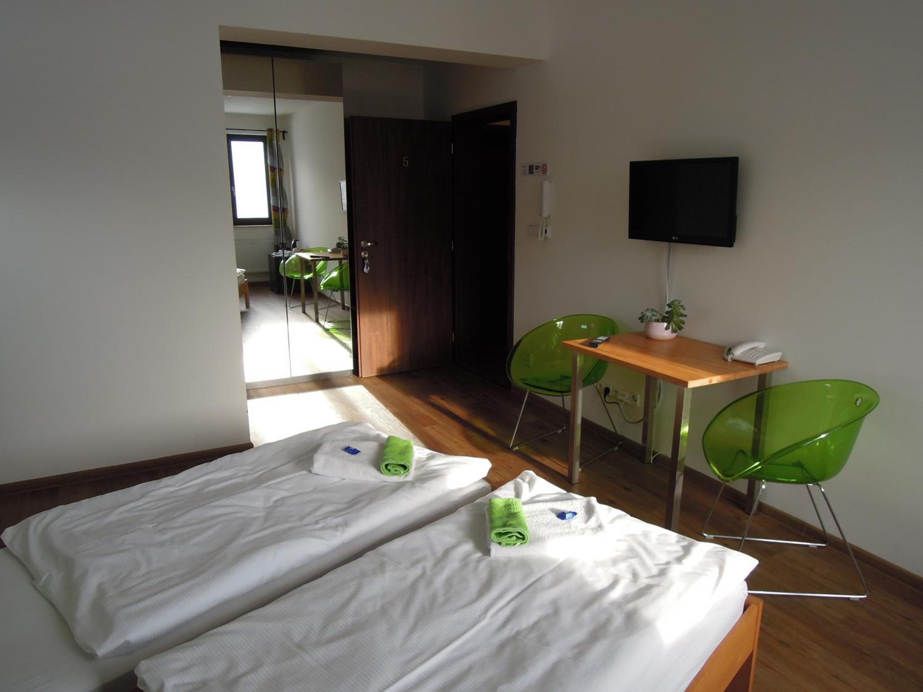 Triple Room - Photo 2