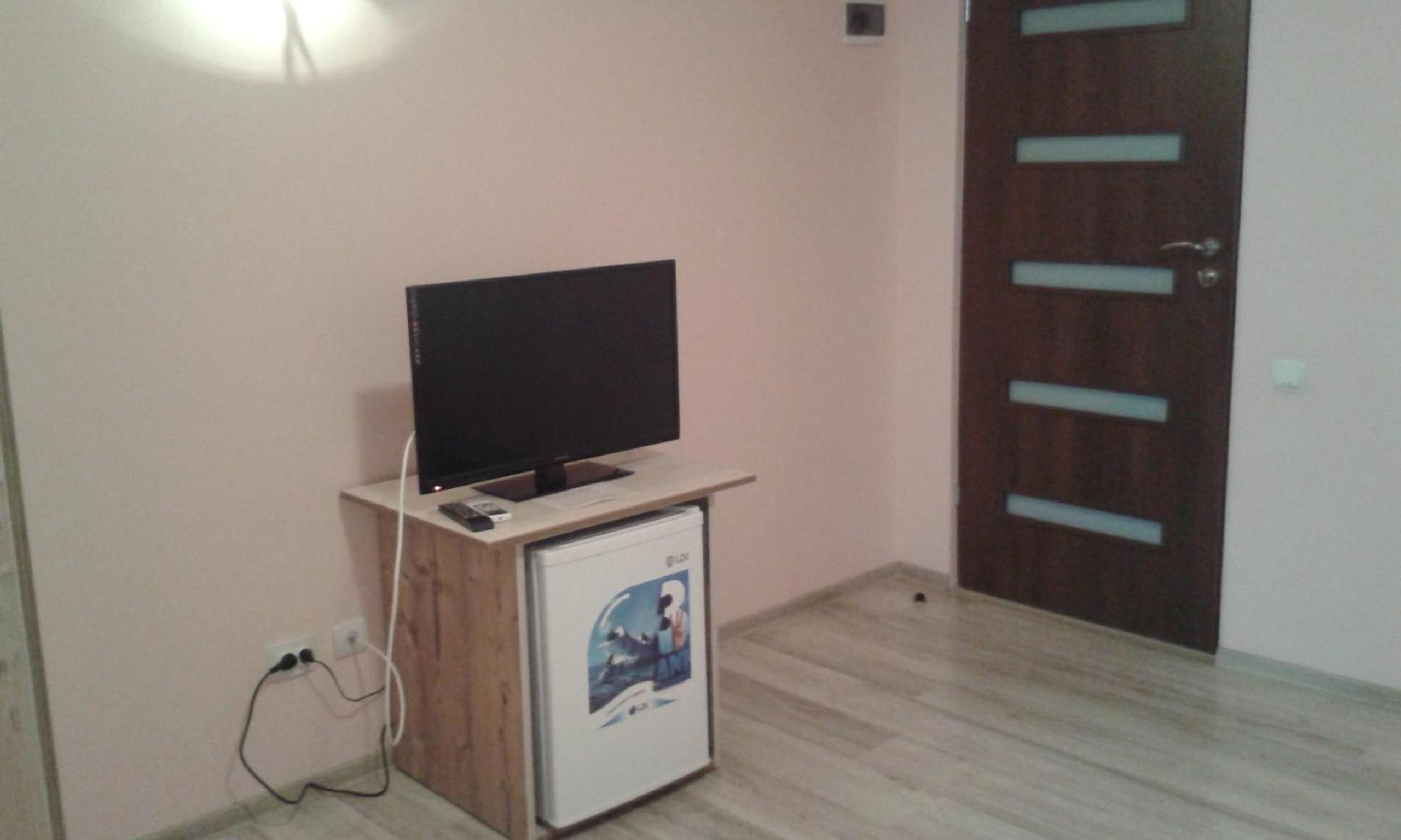 Triple Room with Private Bathroom photo 3
