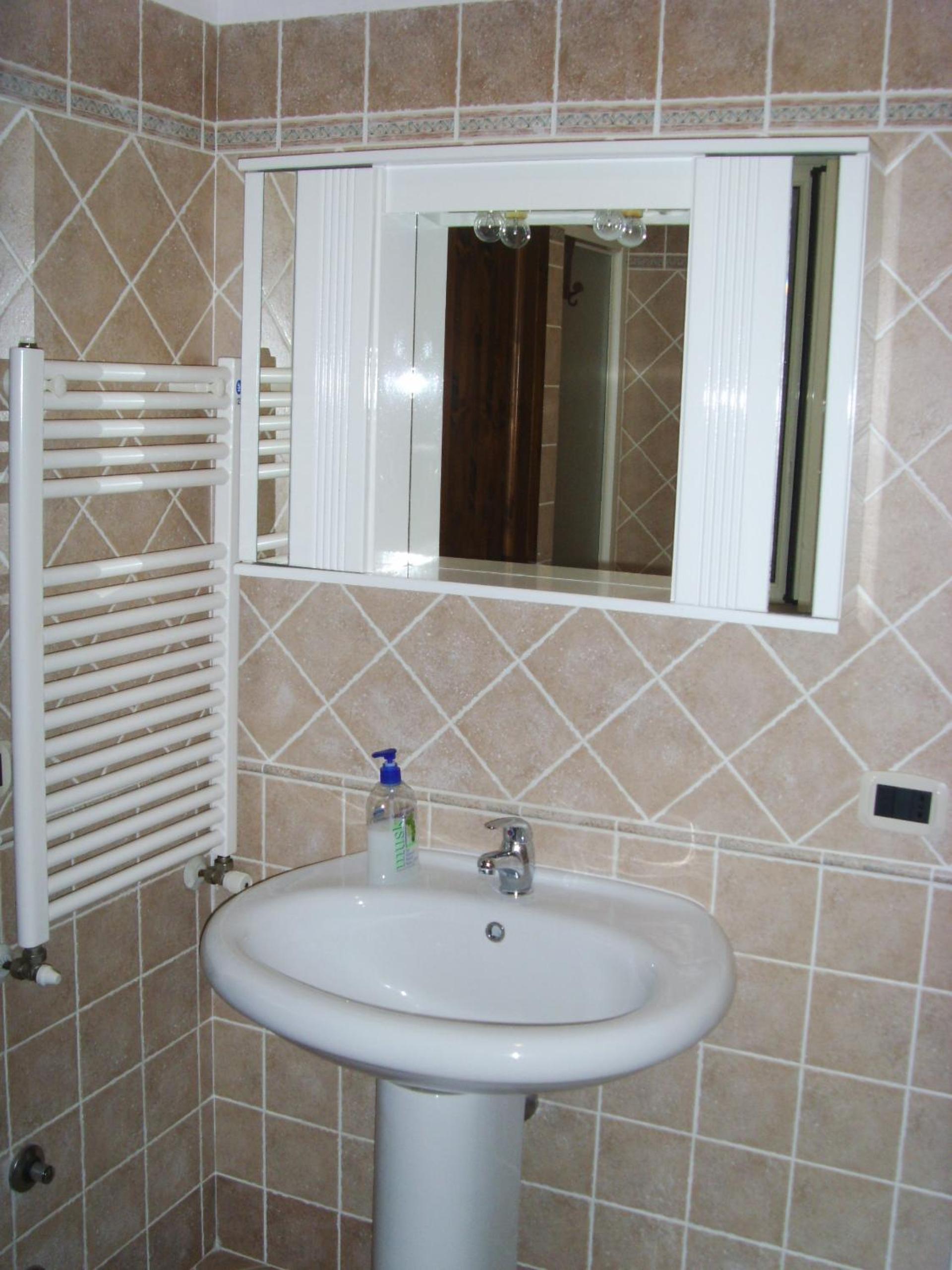 Quadruple Room - Photo 4